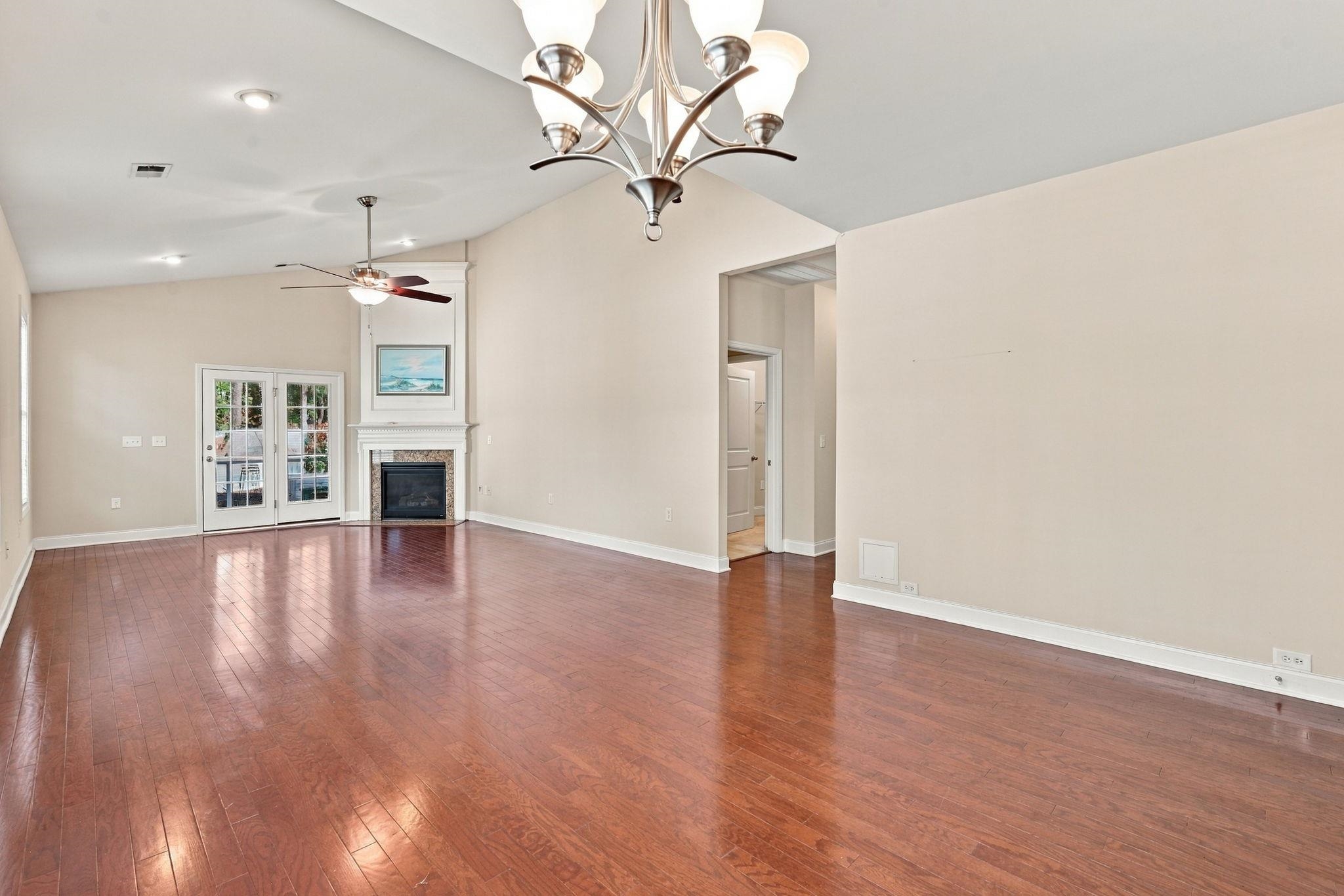 191 Coral Beach Circle Property Photo 12