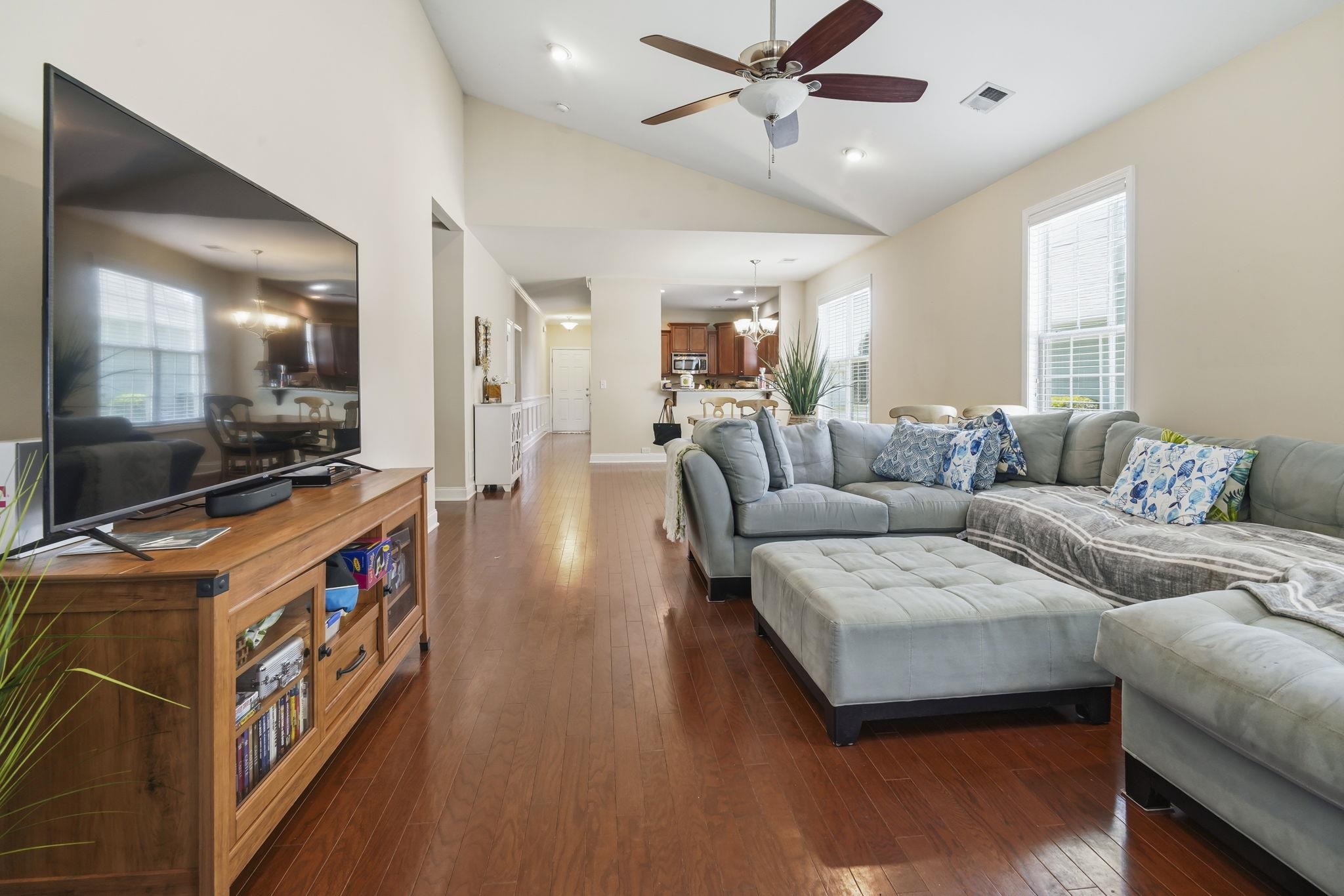191 Coral Beach Circle Property Photo 15