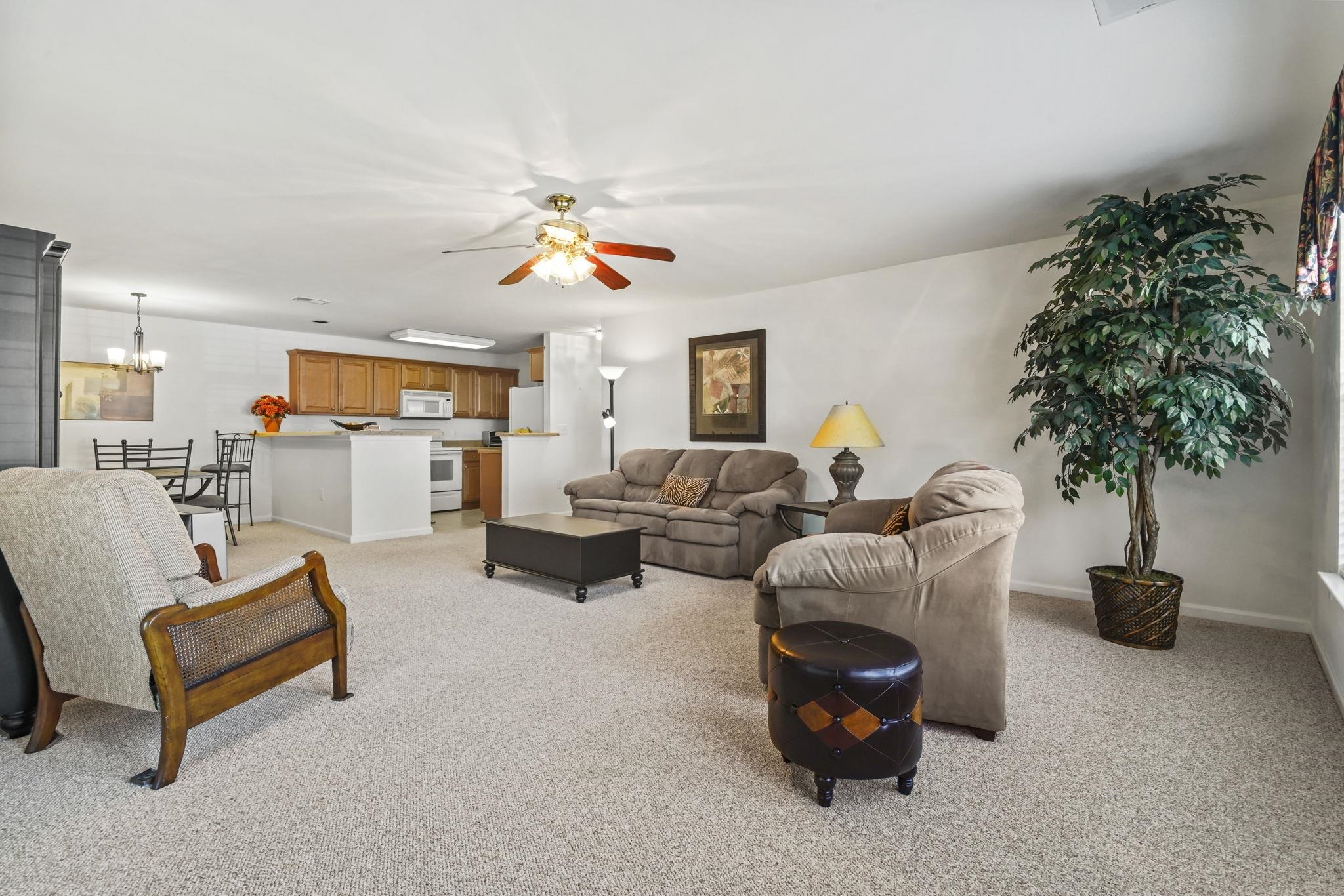 4657 Fringetree Dr. Property Photo 5