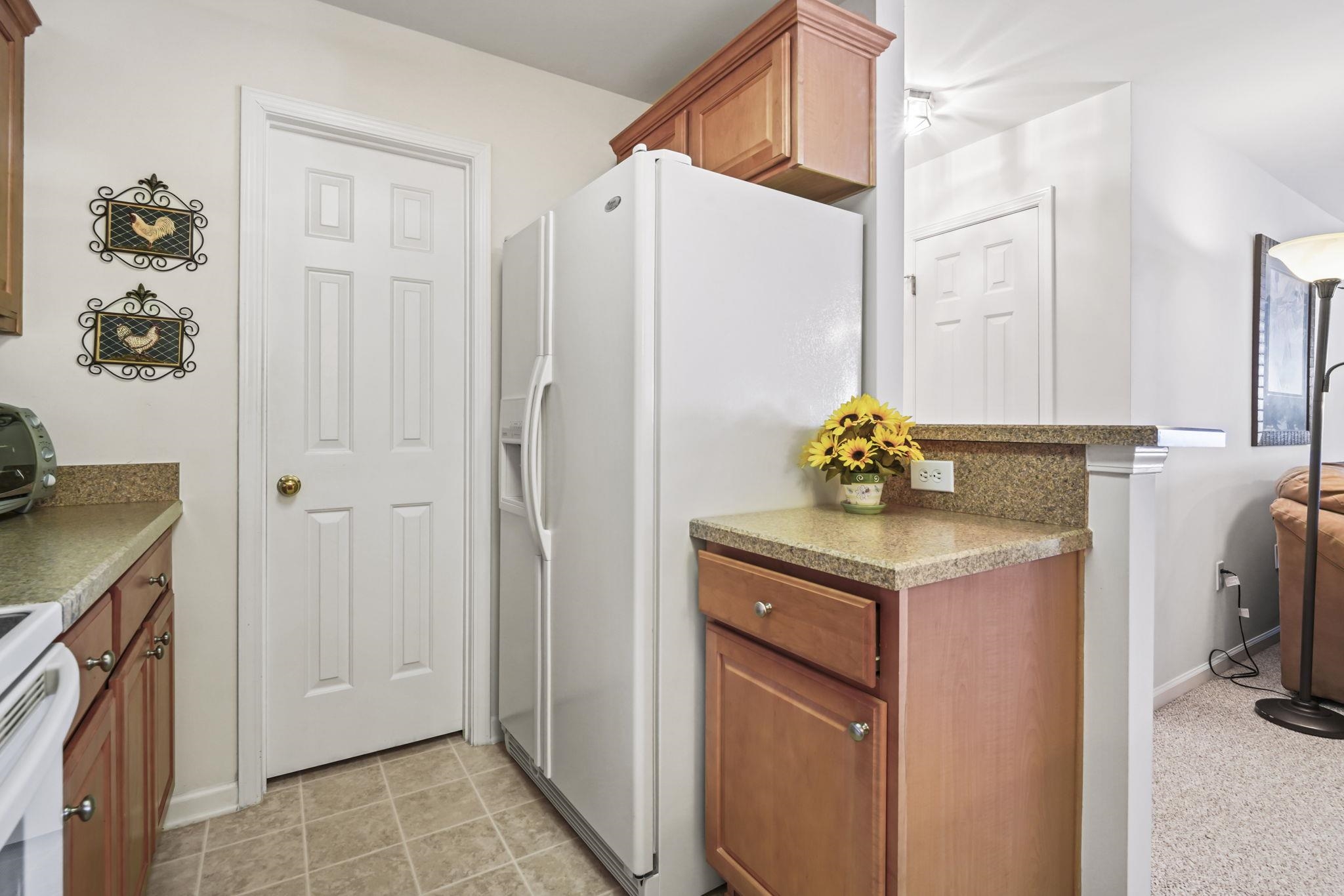4657 Fringetree Dr. Property Photo 11
