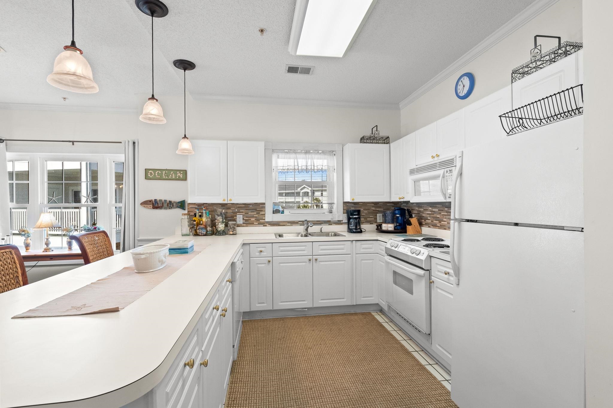 4870 Dahlia Ct. Property Photo 19