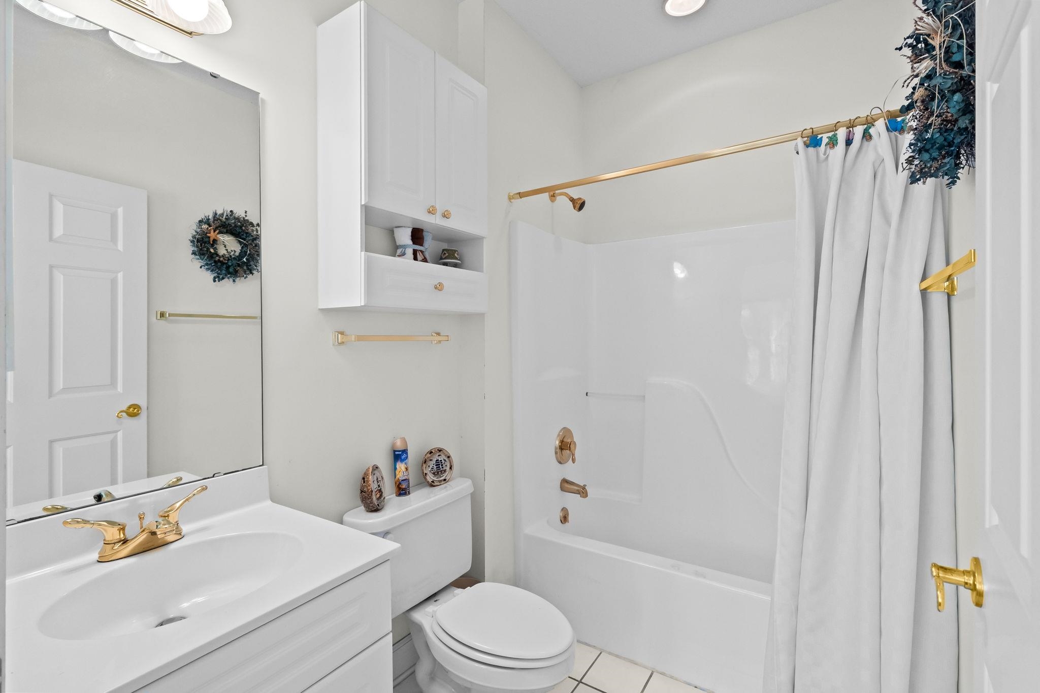4870 Dahlia Ct. Property Photo 29
