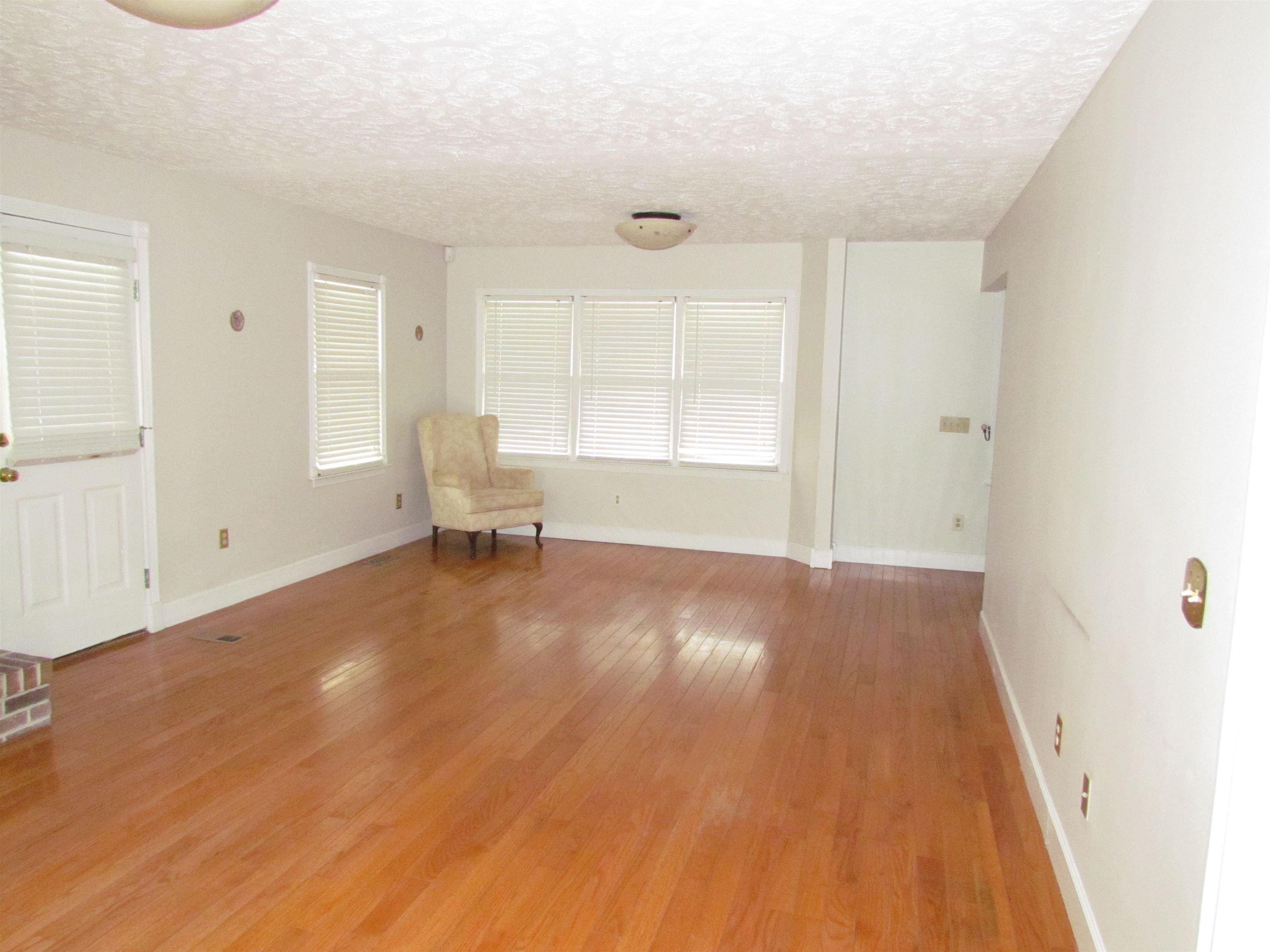 322 St. Andrews Ln. Property Photo 3