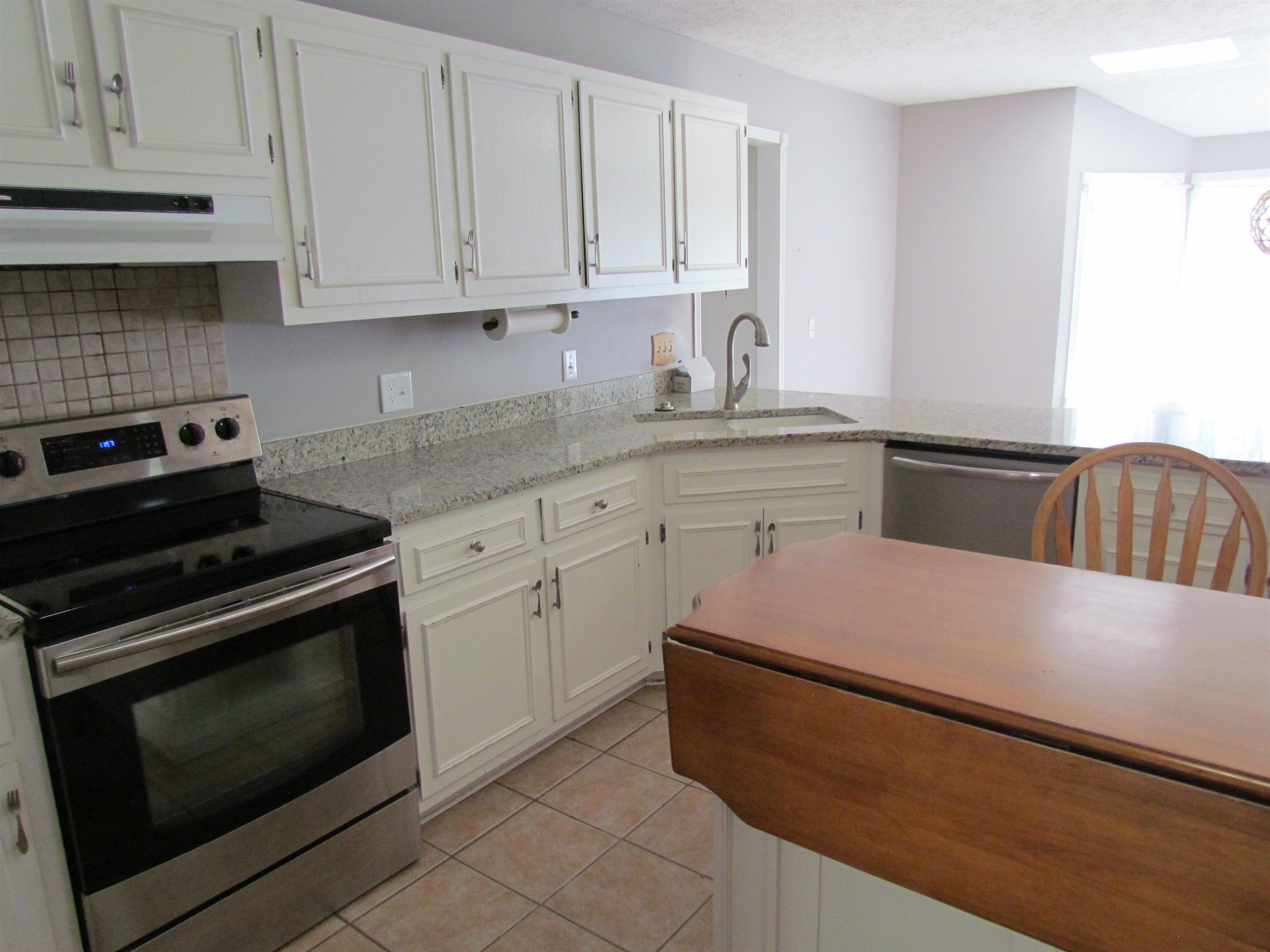 322 St. Andrews Ln. Property Photo 6