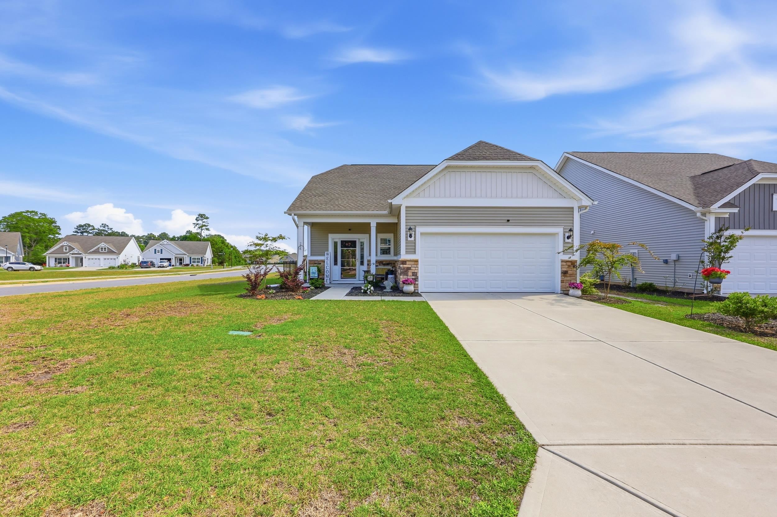 276 Sundew Loop Property Photo 3