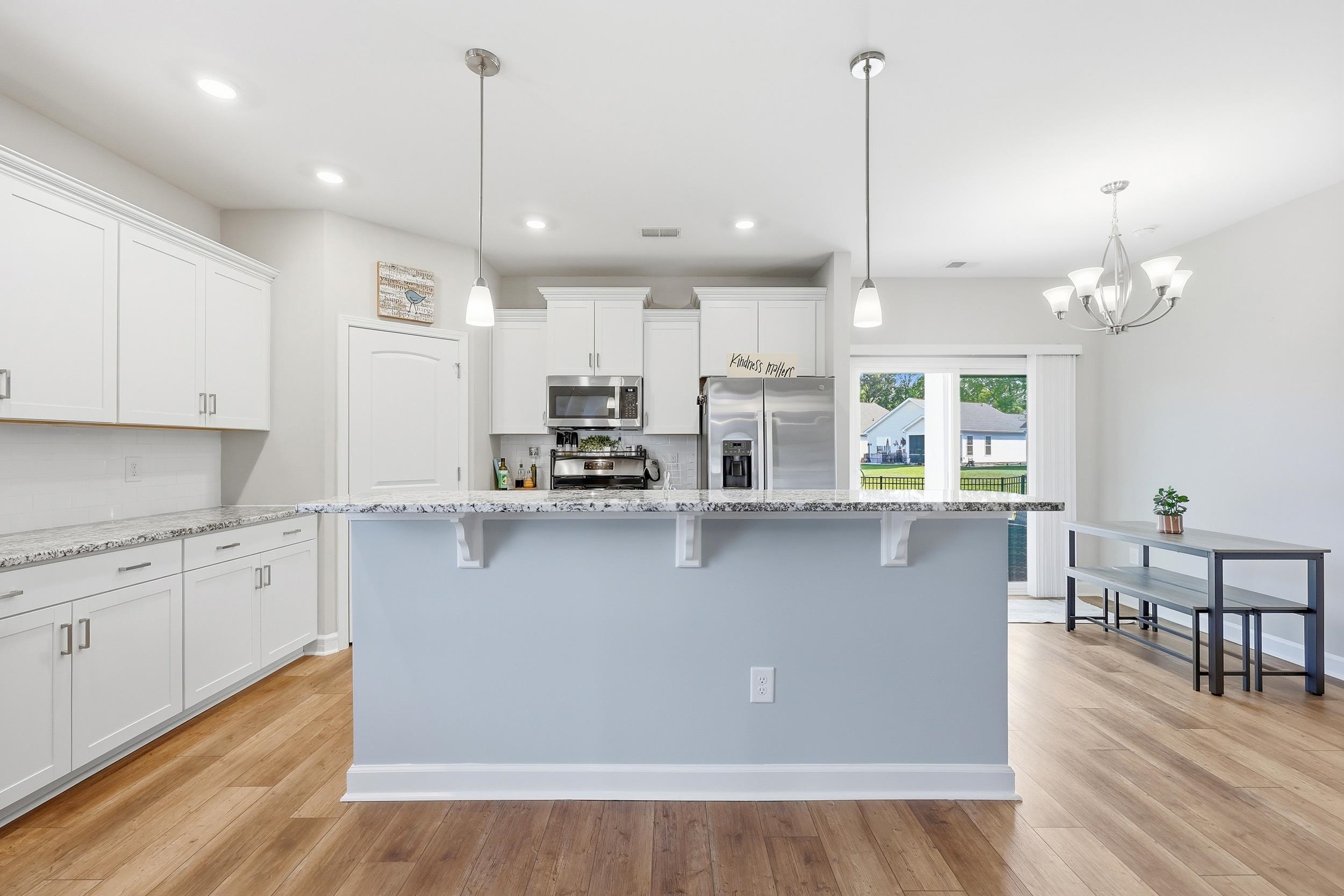 276 Sundew Loop Property Photo 17