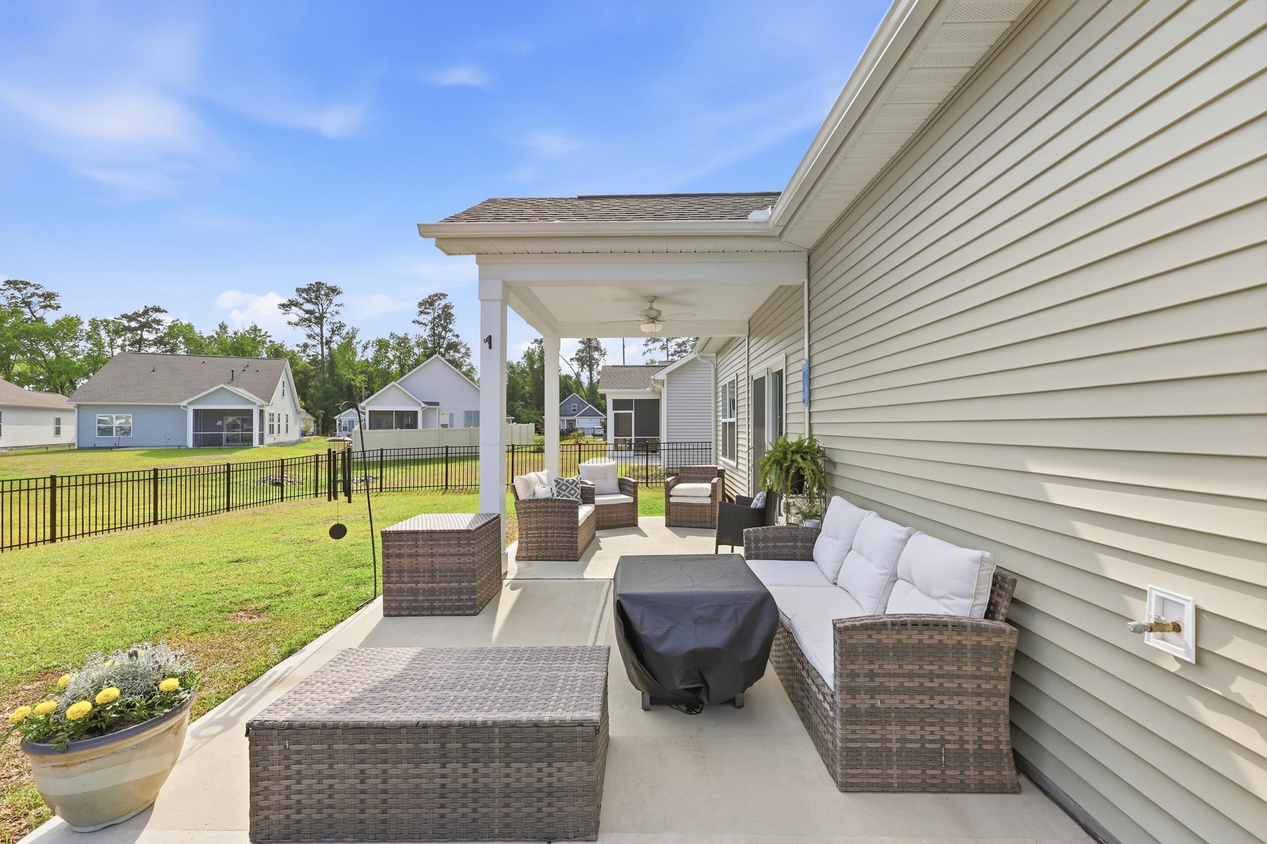 276 Sundew Loop Property Photo 41