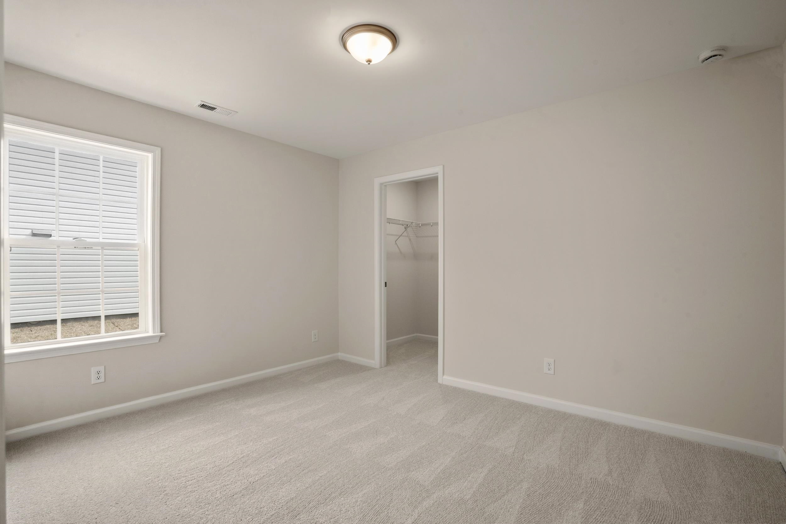 55 Bennington Ct Property Photo 11