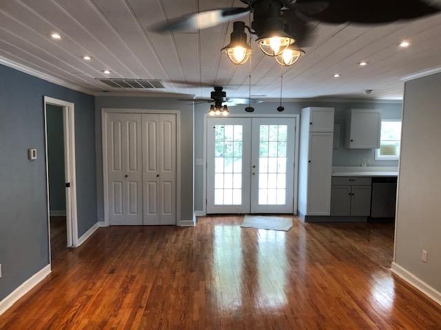 5683 Red Bluff Rd. Property Photo 8