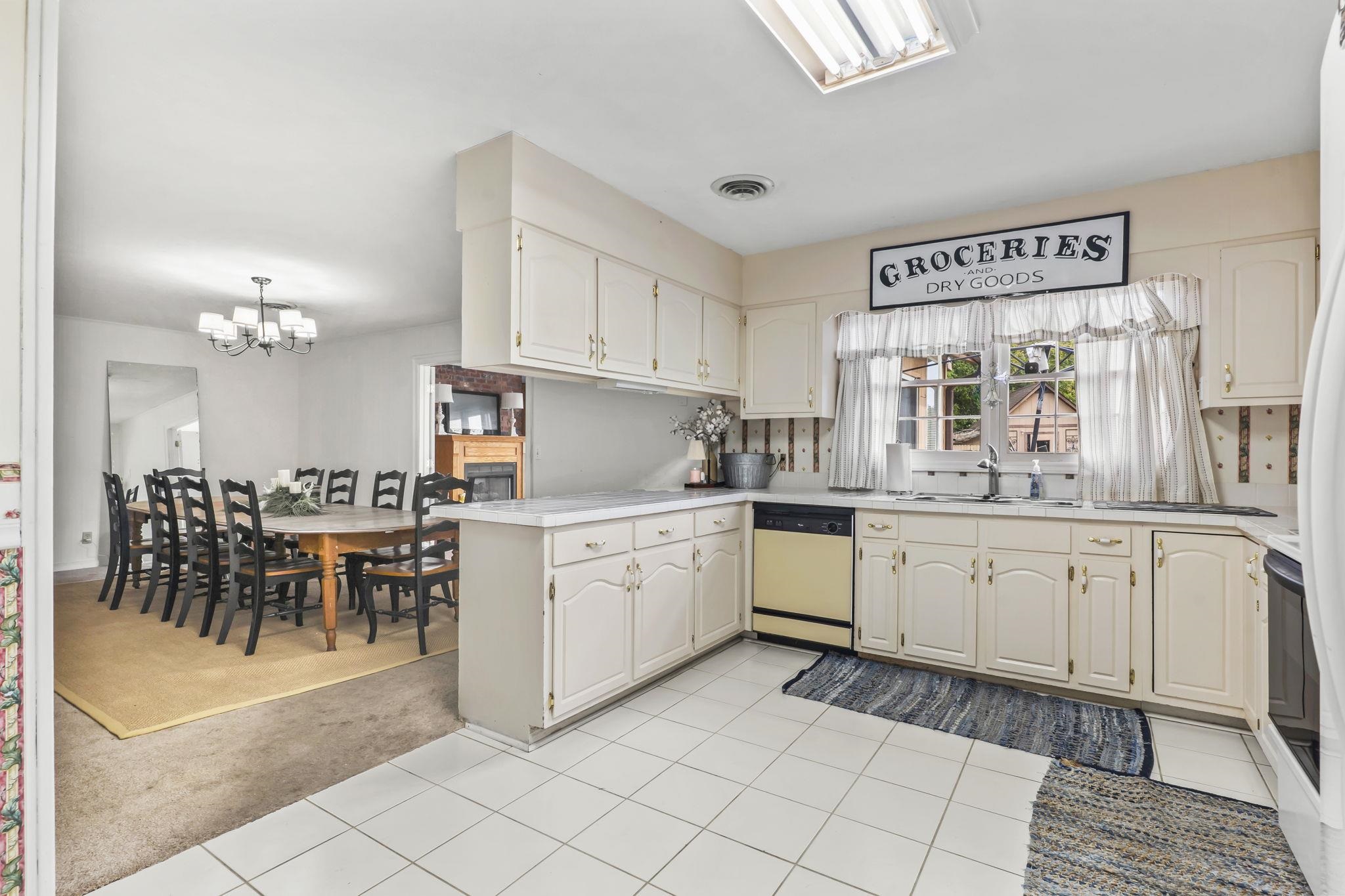 1503 Forestbrook Rd. Property Photo 11