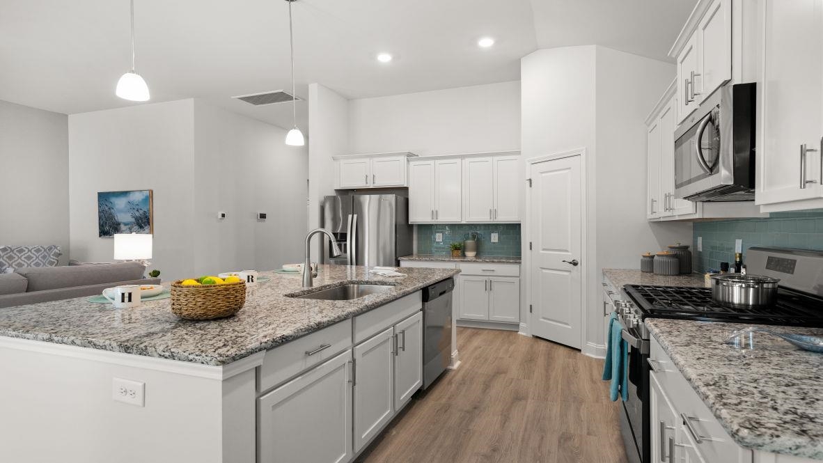 405 Port Rush Ct. Property Photo 11