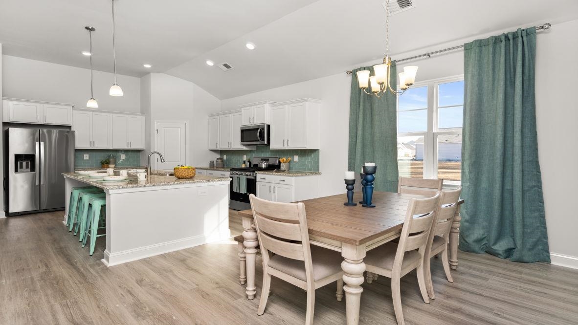 405 Port Rush Ct. Property Photo 12