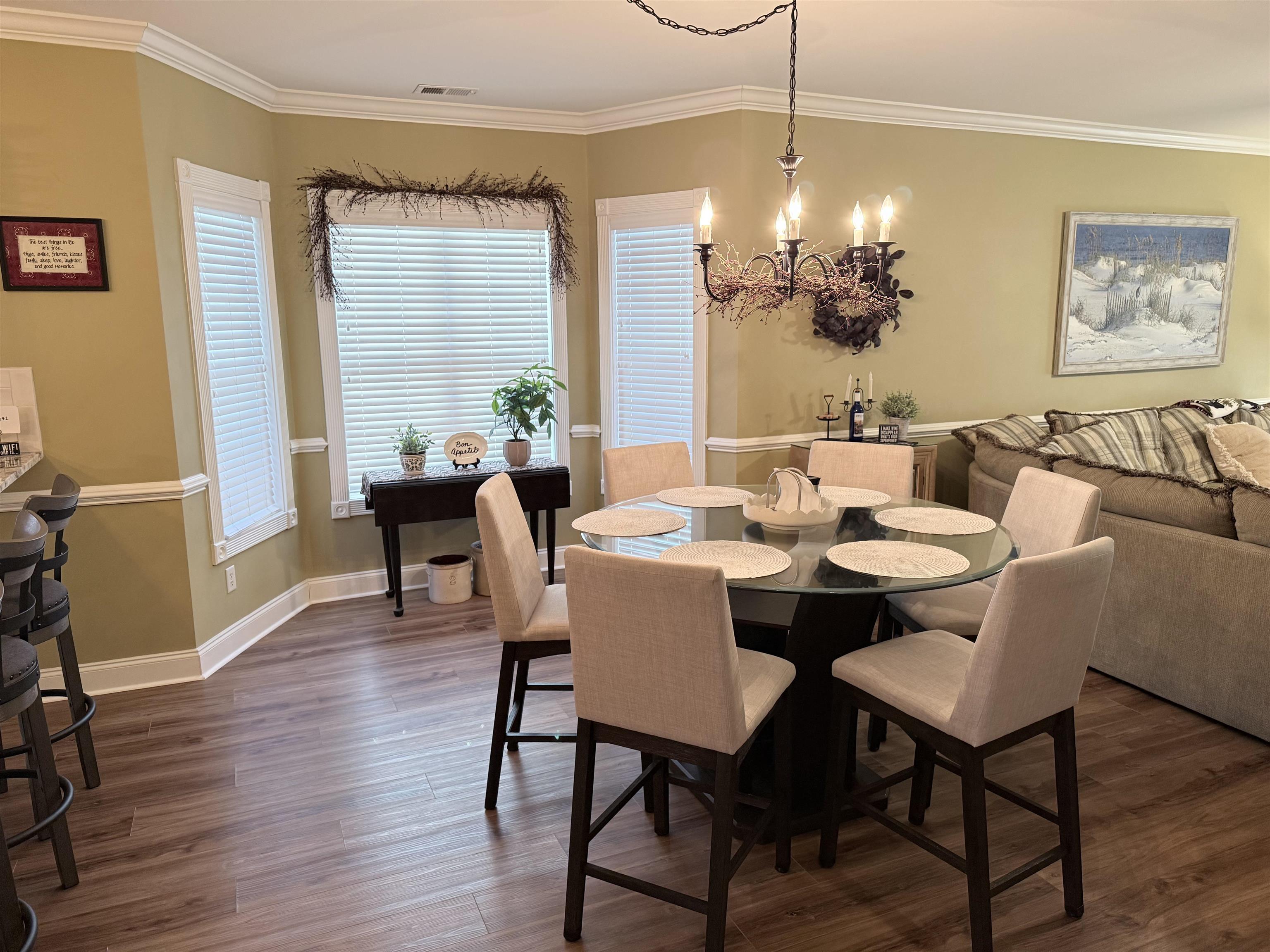 4882 Luster Leaf Circle Property Photo 4