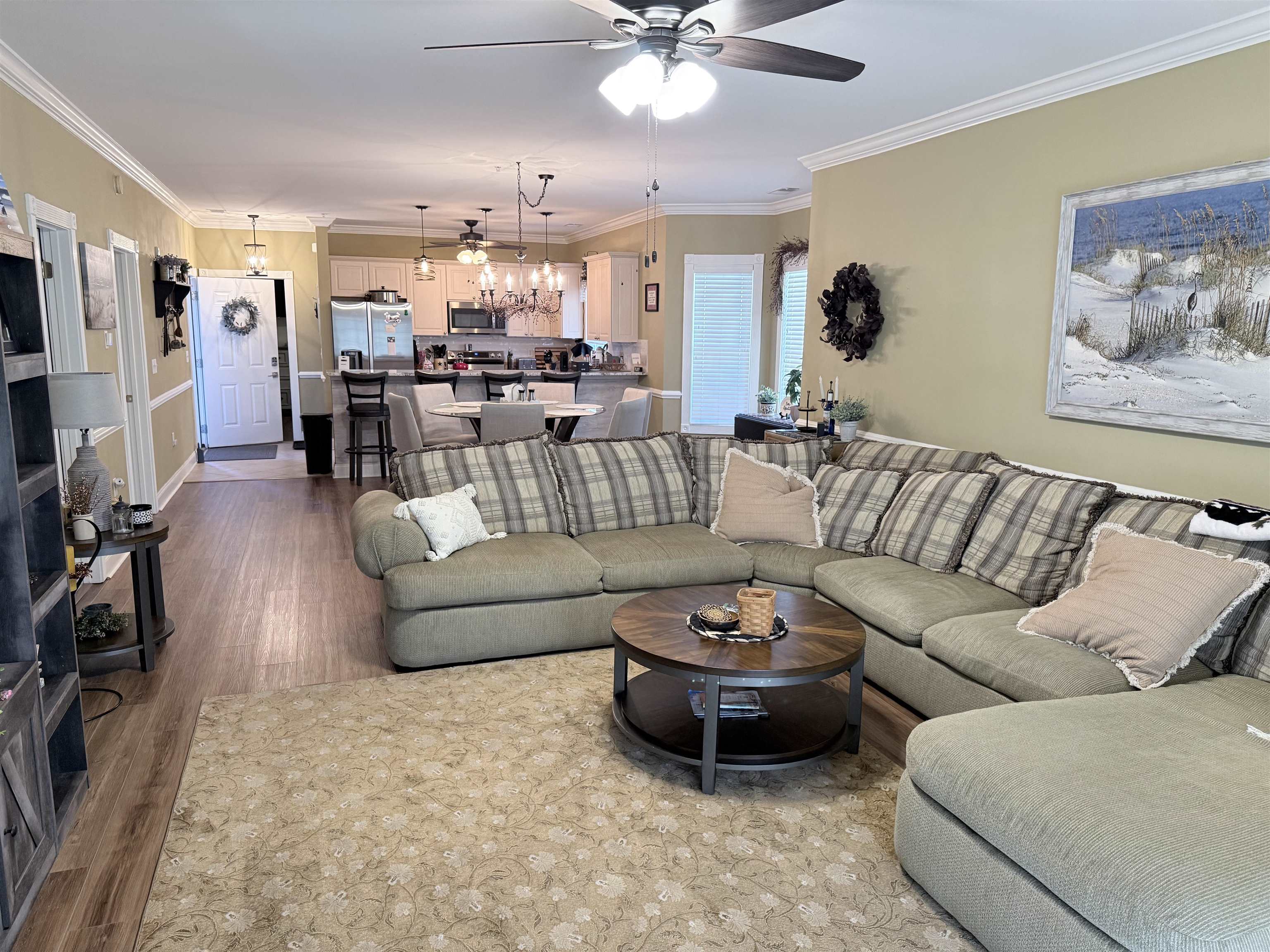 4882 Luster Leaf Circle Property Photo 7