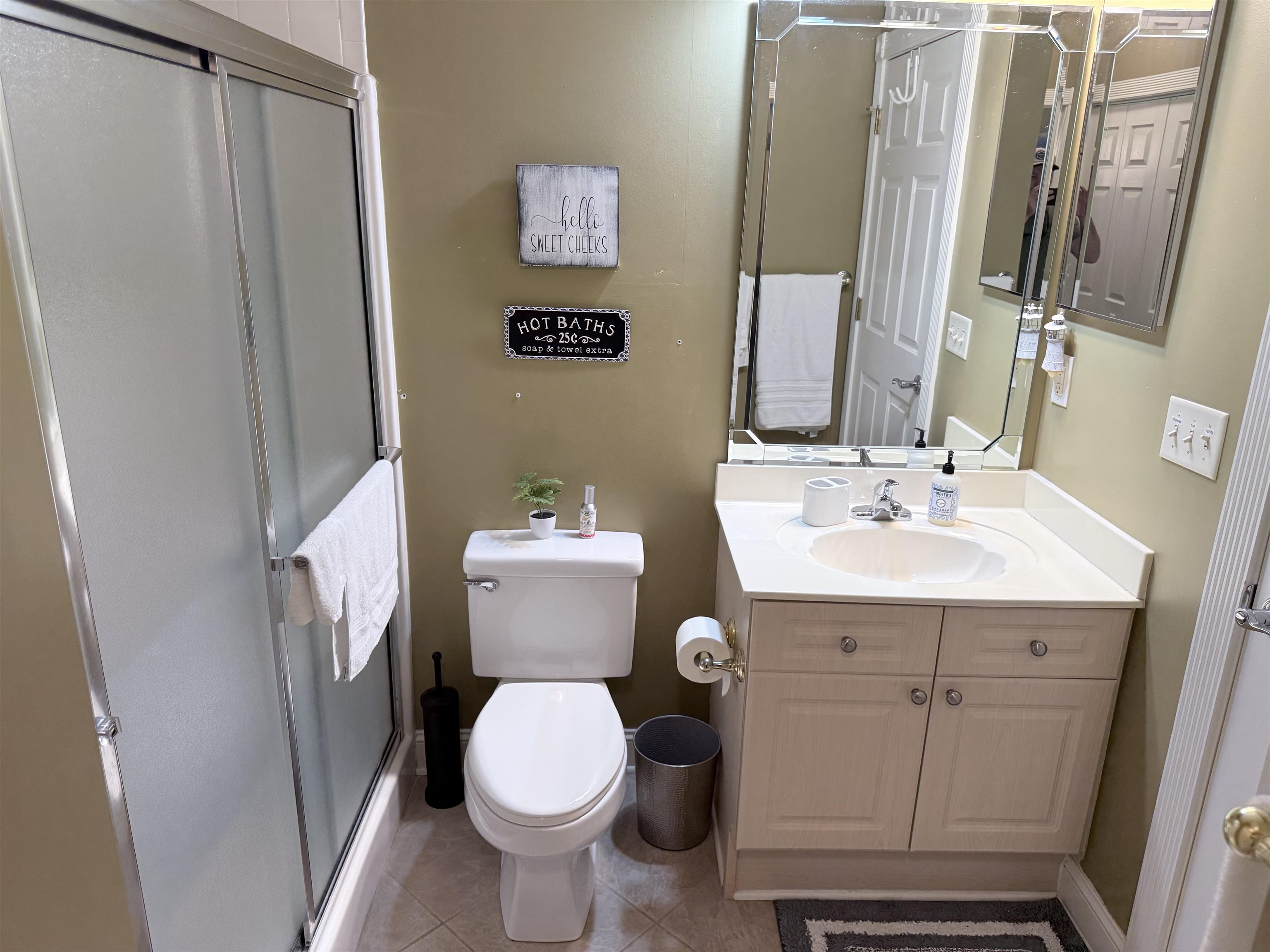 4882 Luster Leaf Circle Property Photo 13