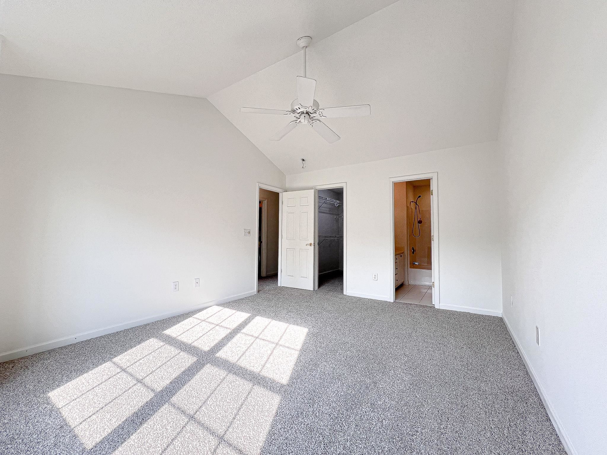 113 Pembroke Pl. Property Photo 15