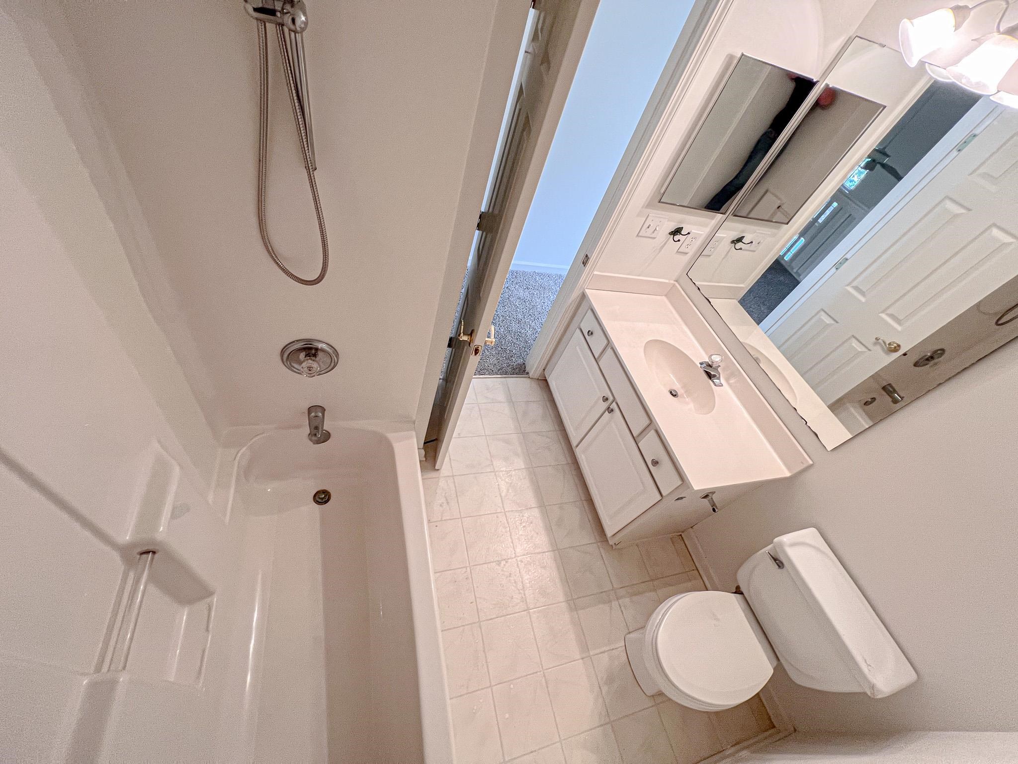 113 Pembroke Pl. Property Photo 27