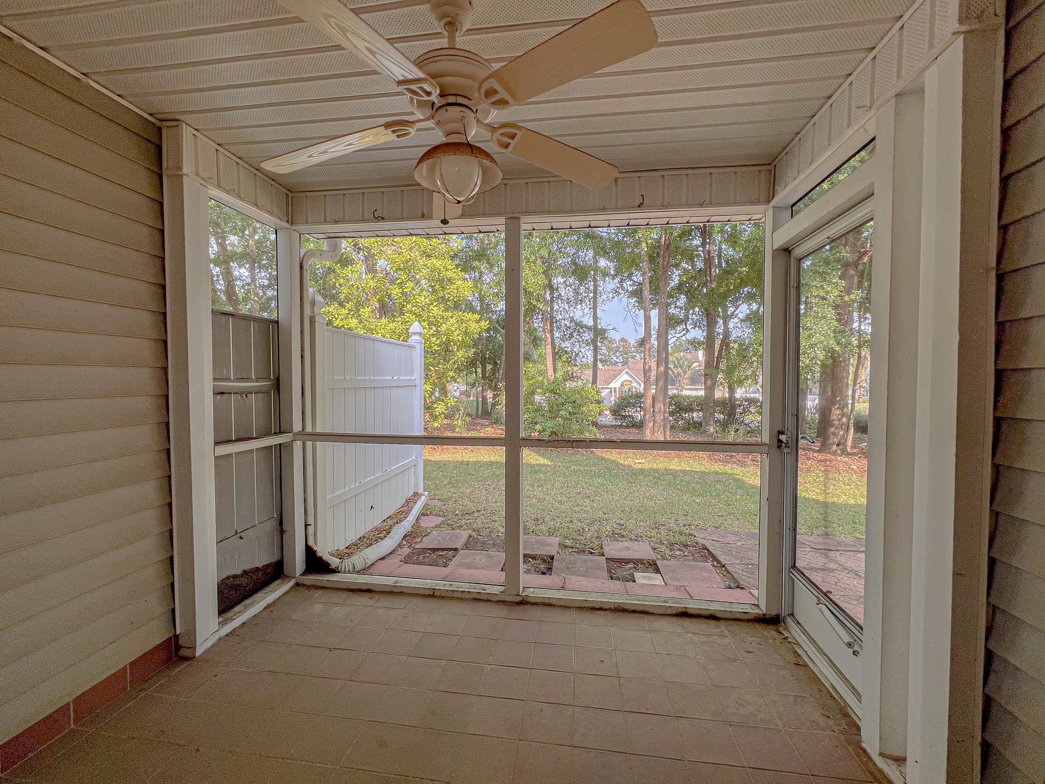 113 Pembroke Pl. Property Photo 30