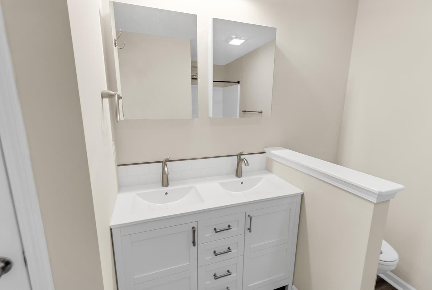 2241 Deerfield Ave. Property Photo 34