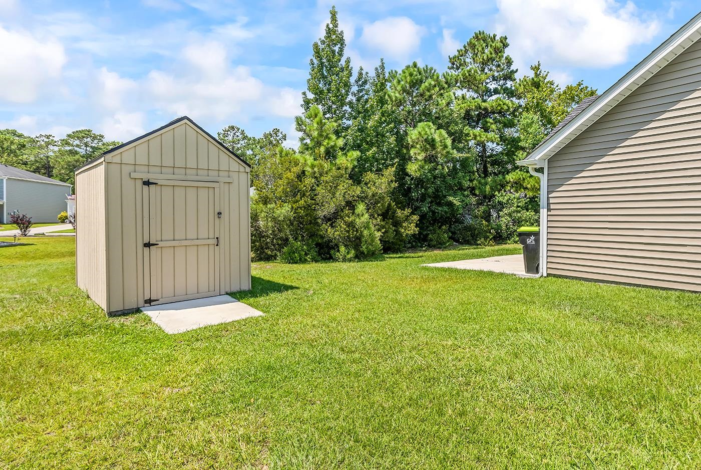 2241 Deerfield Ave. Property Photo 51