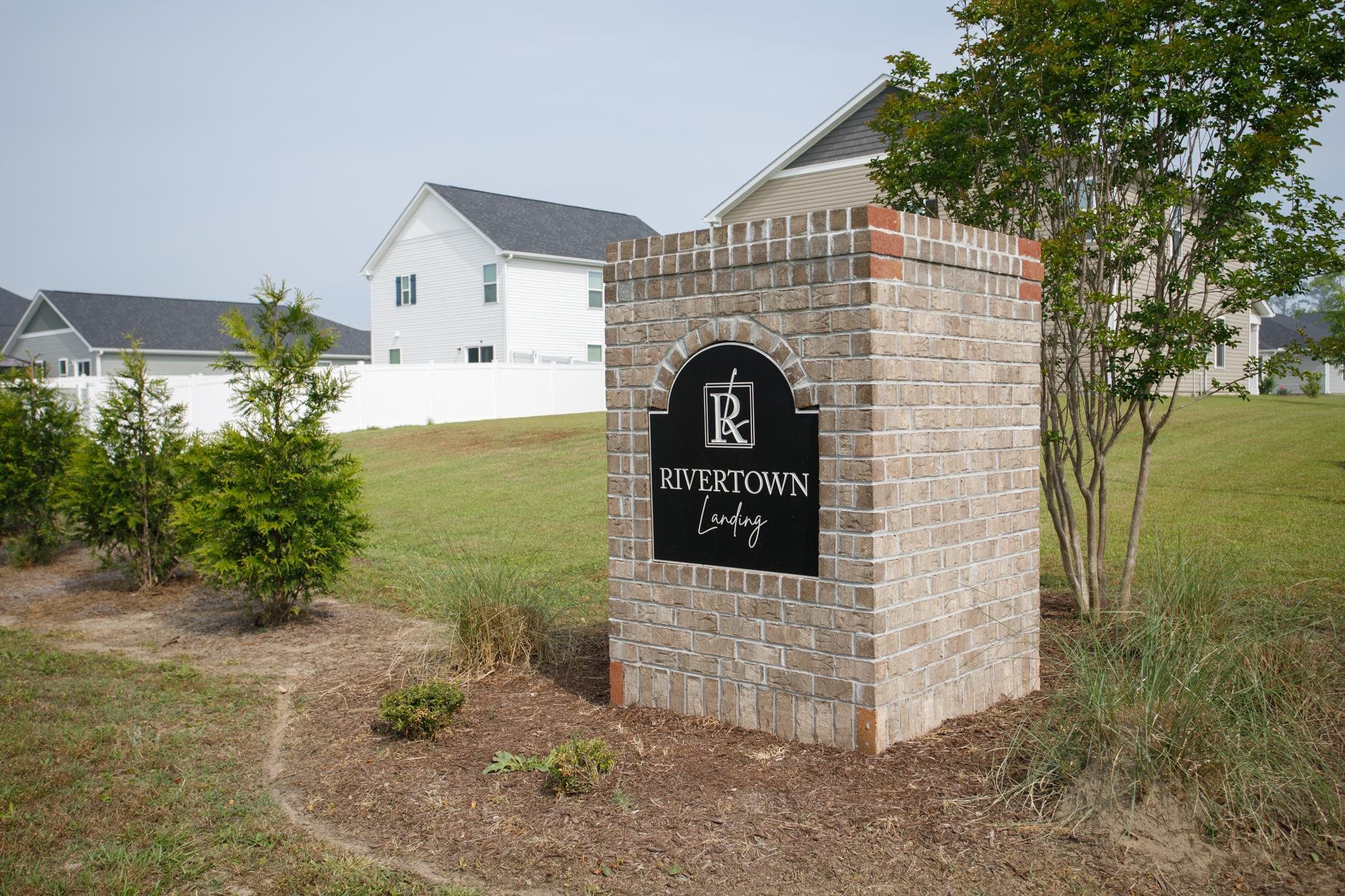 128 Cape Point Dr. Property Photo 2