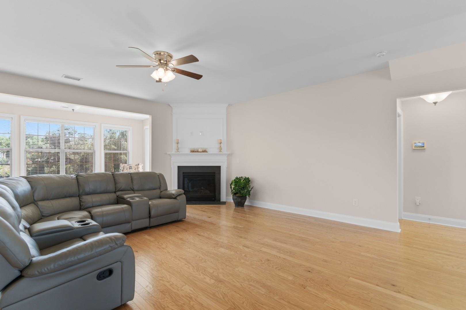 2212 Via Palma Dr. Property Photo 14