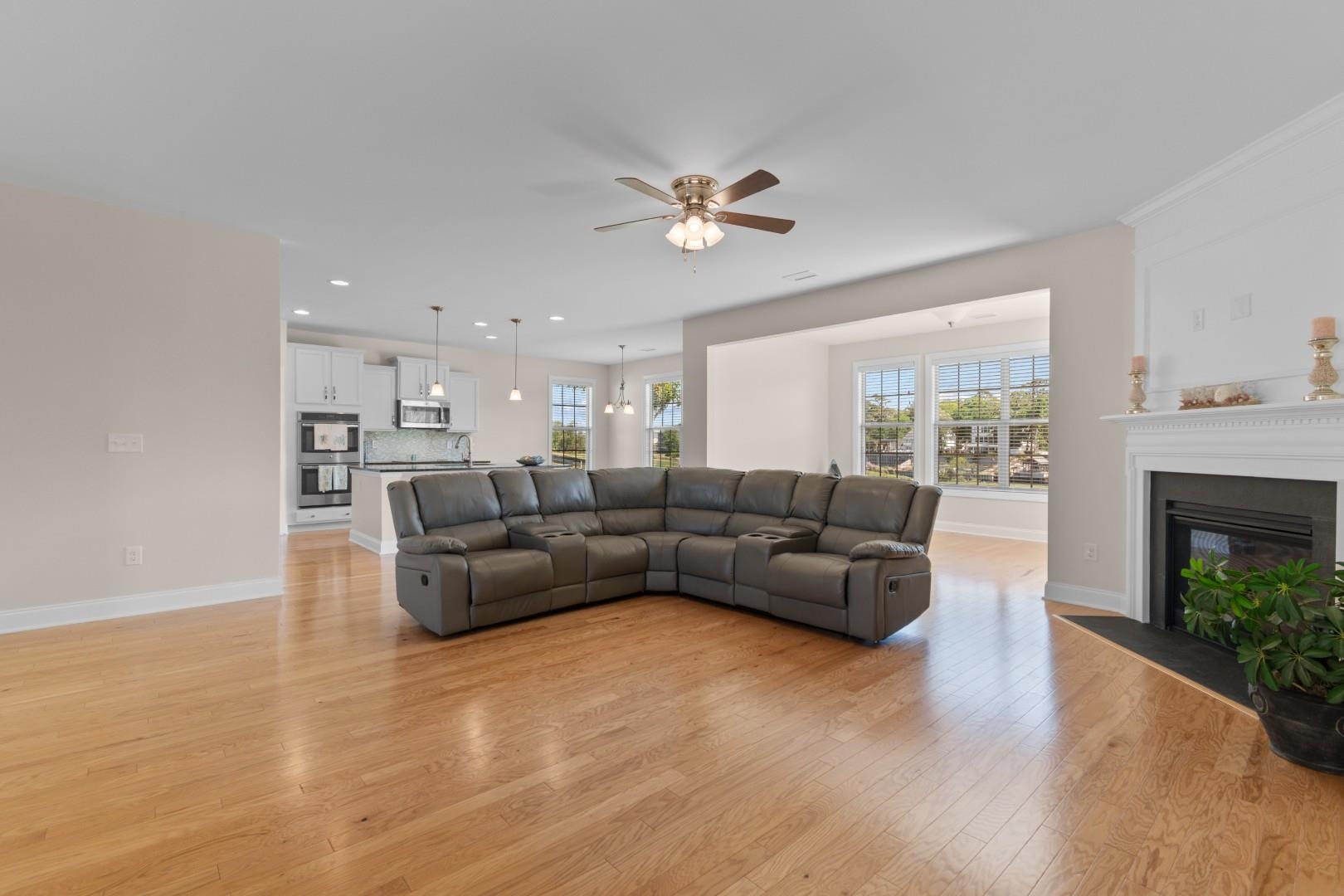 2212 Via Palma Dr. Property Photo 15