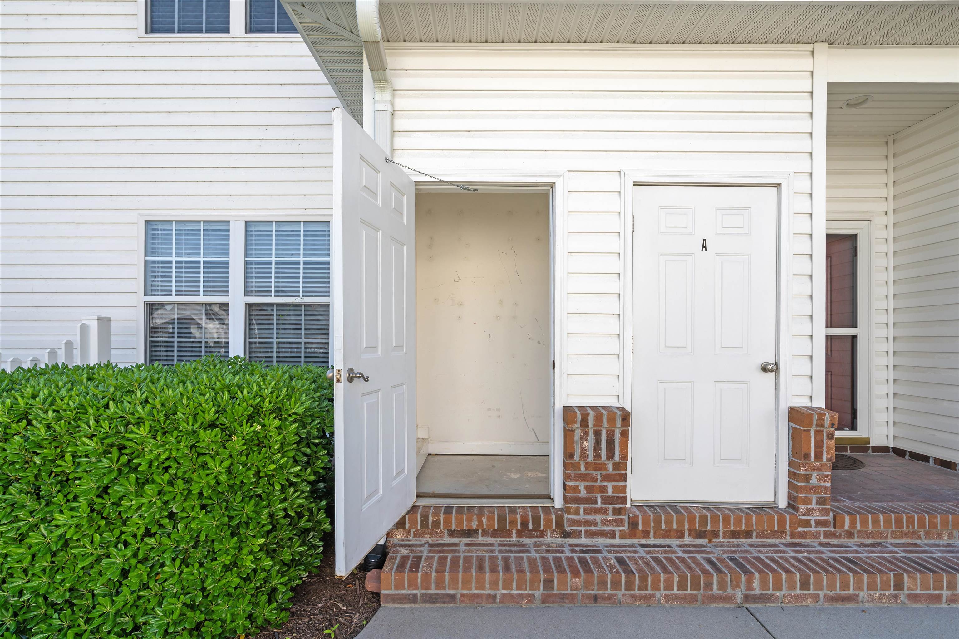 8855 Radcliff Dr. Nw Property Photo 5