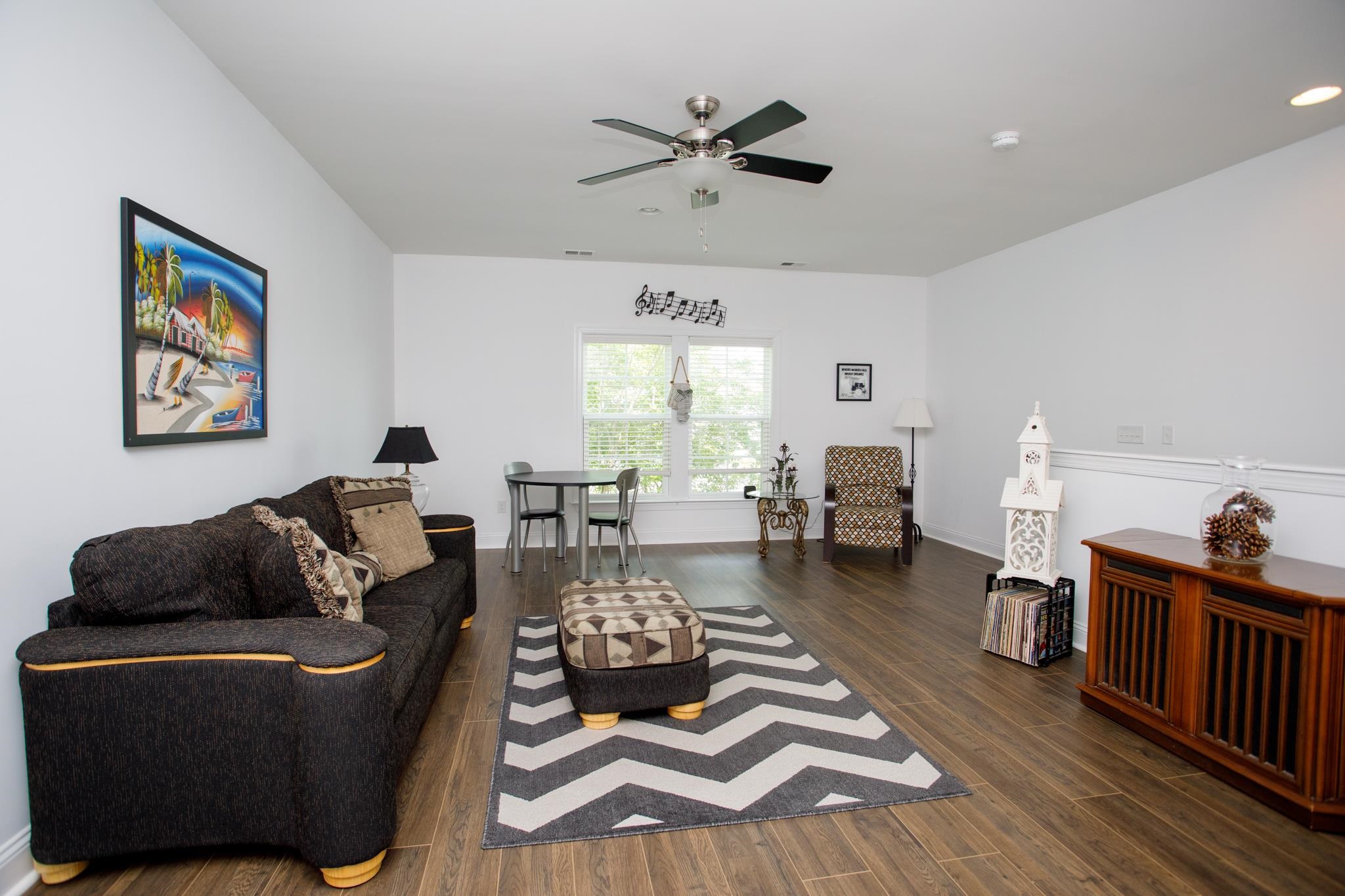 1468 Castleberry Pl. Property Photo 8