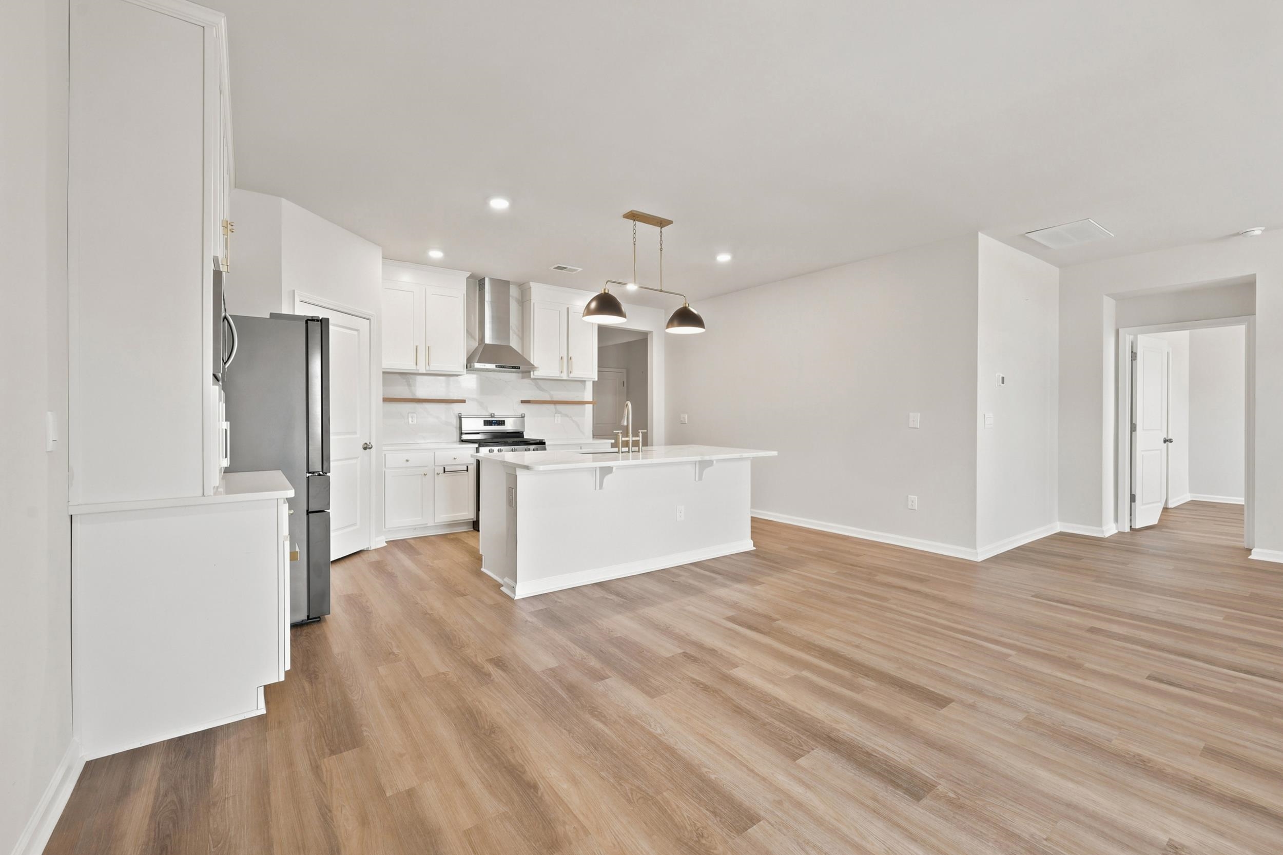 8026 Strudwick Dr. Property Photo 8