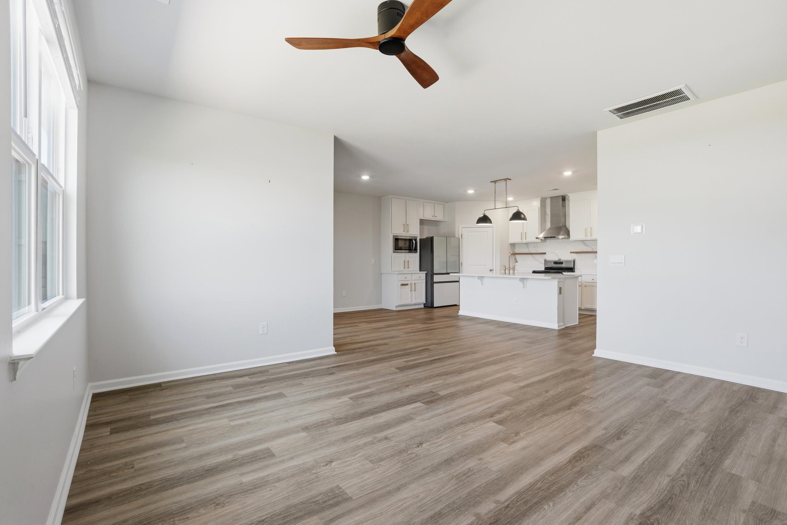 8026 Strudwick Dr. Property Photo 11