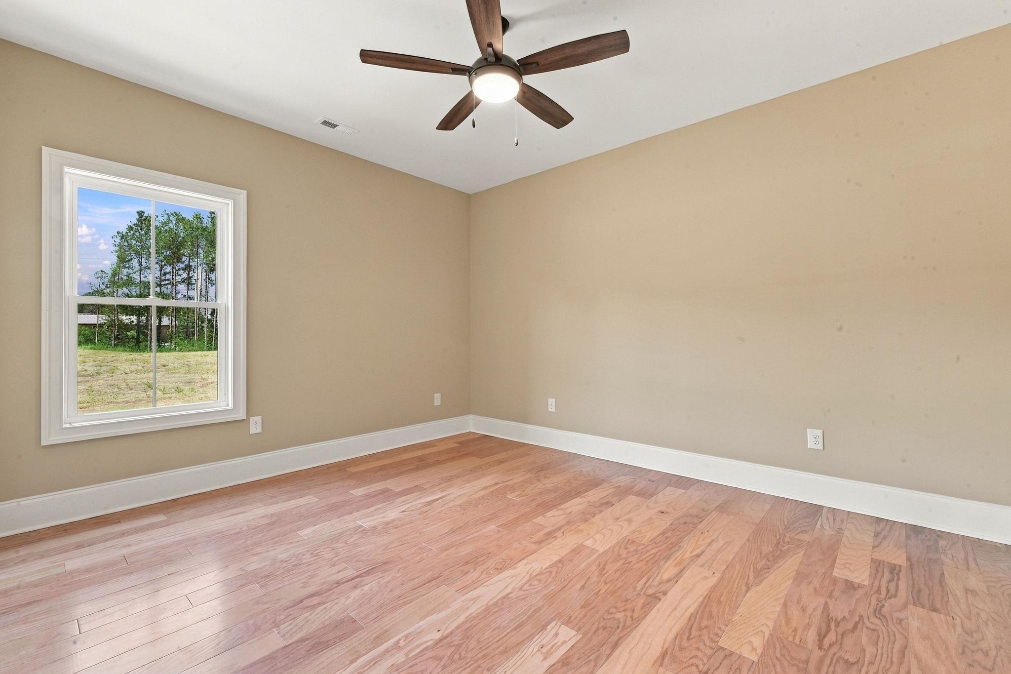 454 Pompano Court Property Photo 8