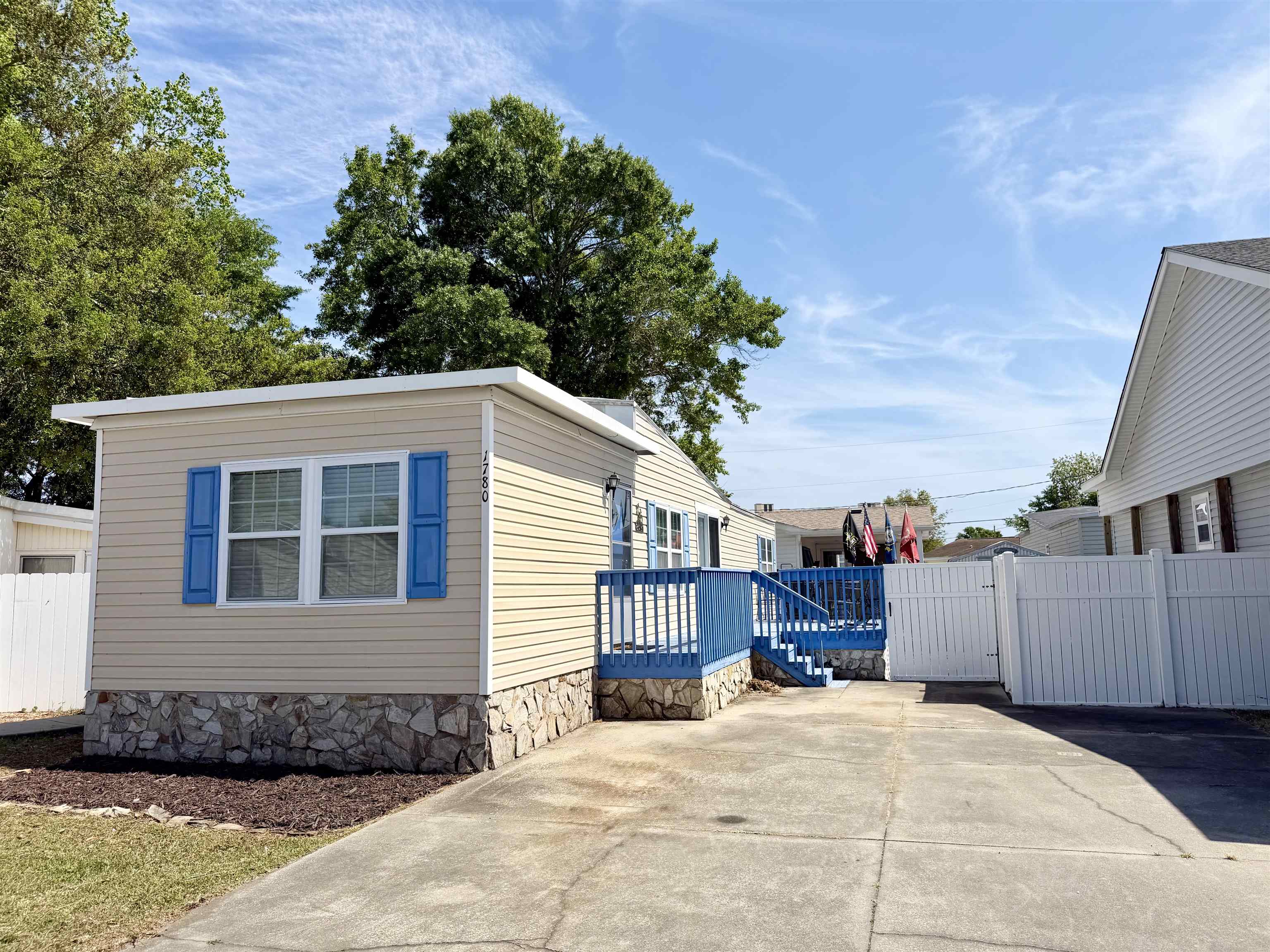 1780 Egret Dr. Property Photo 1