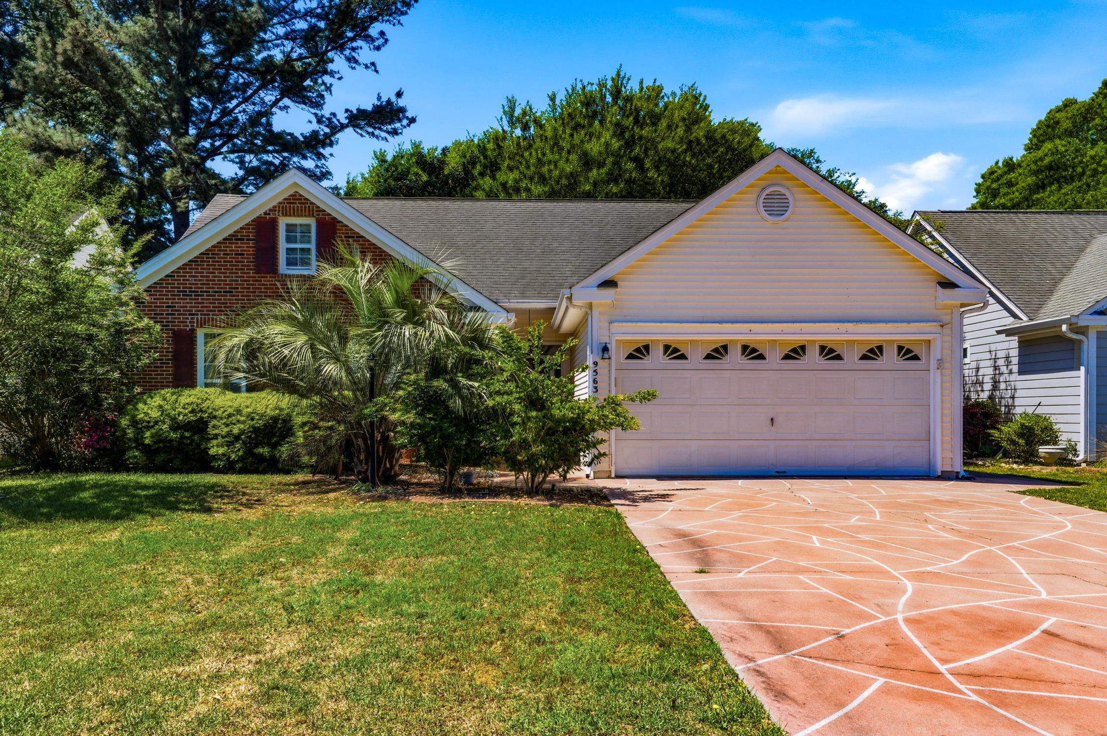 9563 Indigo Club Dr. Property Photo 2