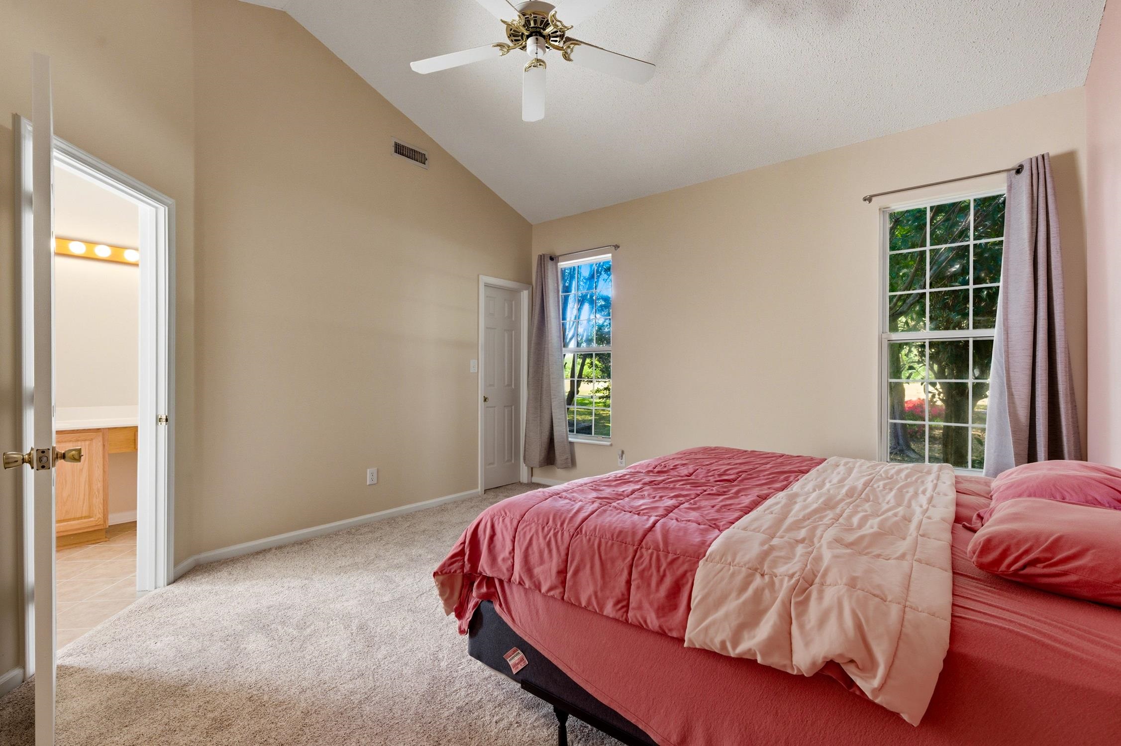 9563 Indigo Club Dr. Property Photo 15