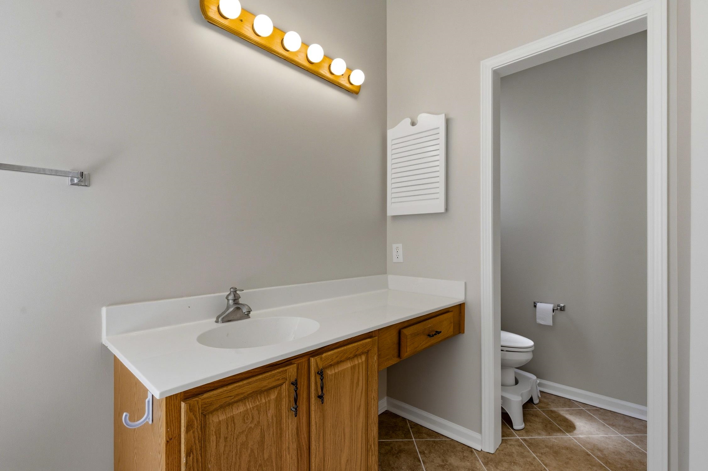 9563 Indigo Club Dr. Property Photo 18