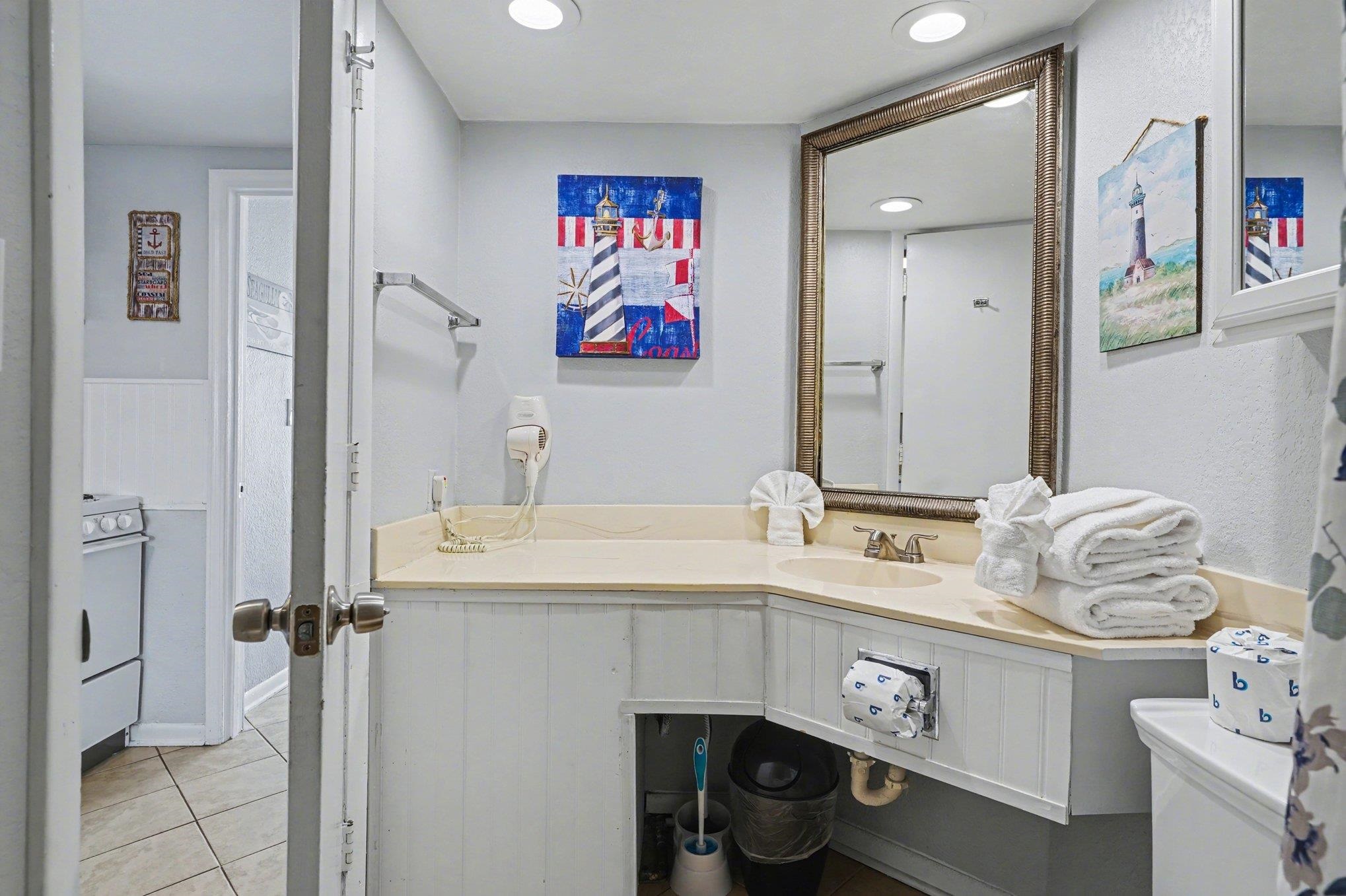 2406 N Ocean Blvd. Property Photo 17