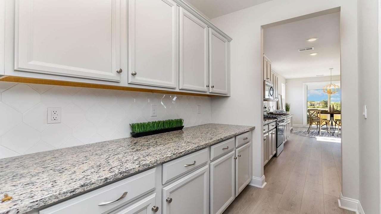 276 Bantry Ln. Property Photo 9