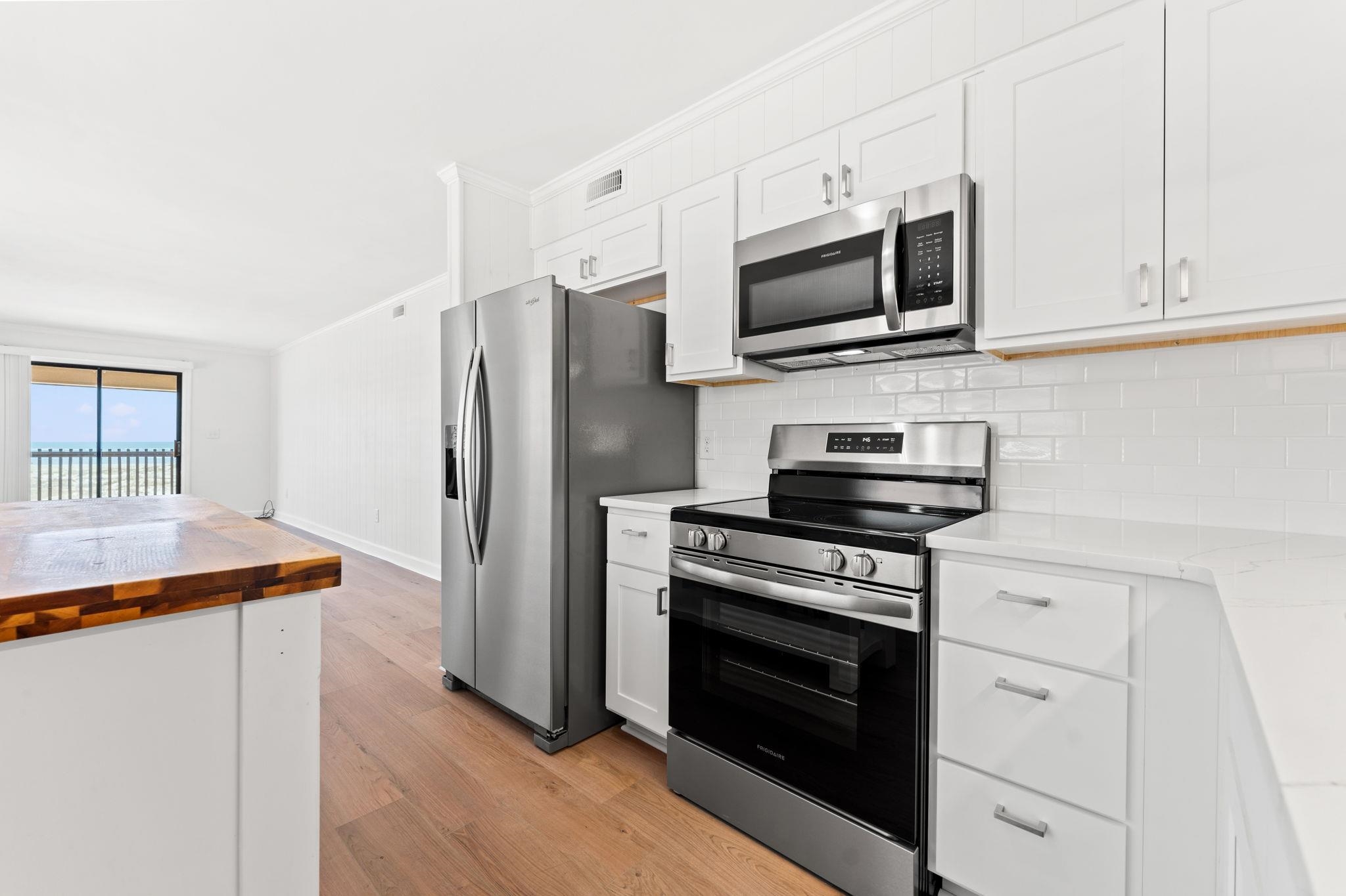 6309 N Ocean Blvd. Property Photo 5
