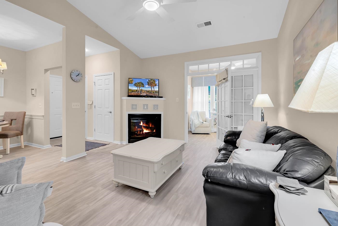 9734 Leyland Dr. Property Photo 5