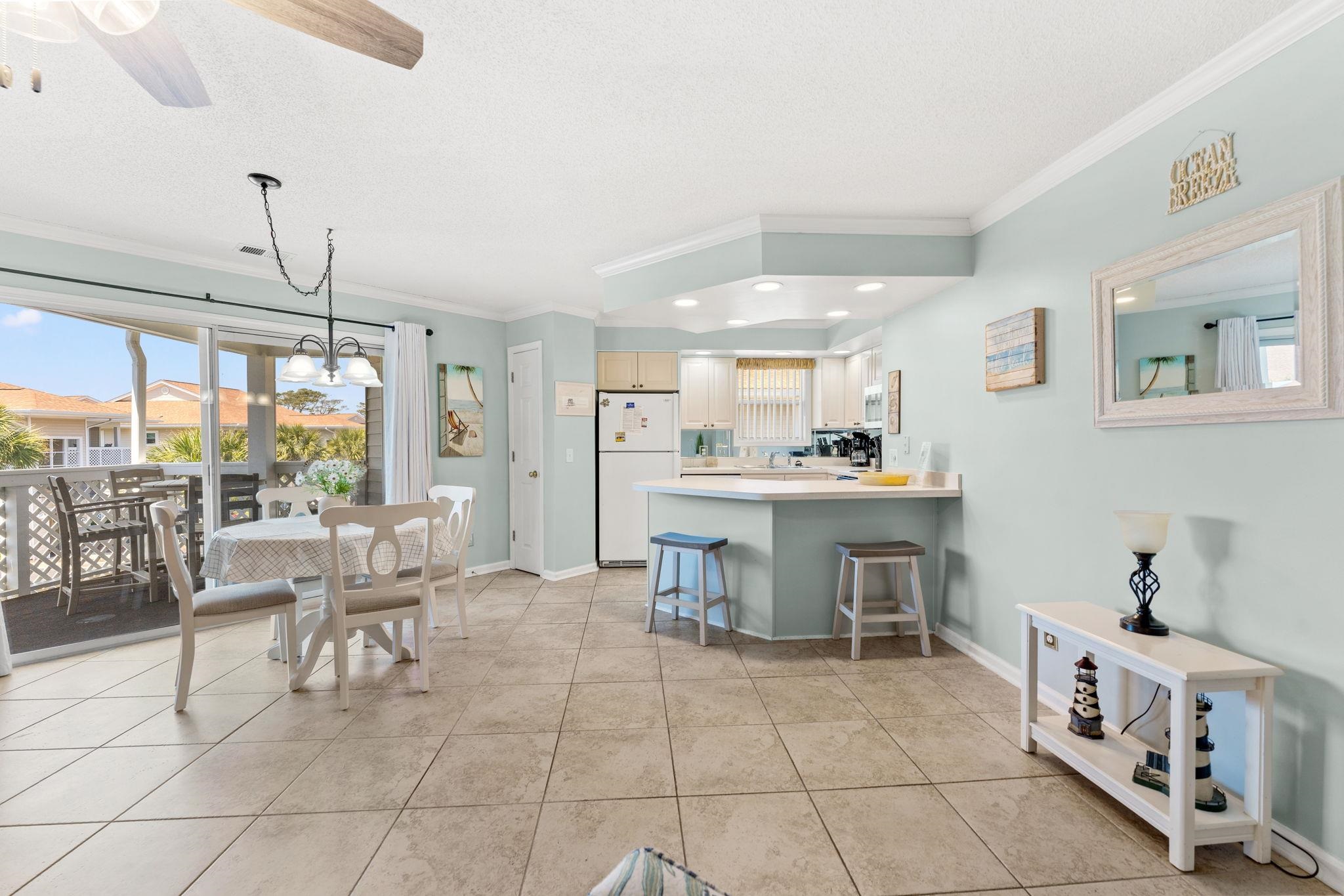 300 Shorehaven Dr. Property Photo 6