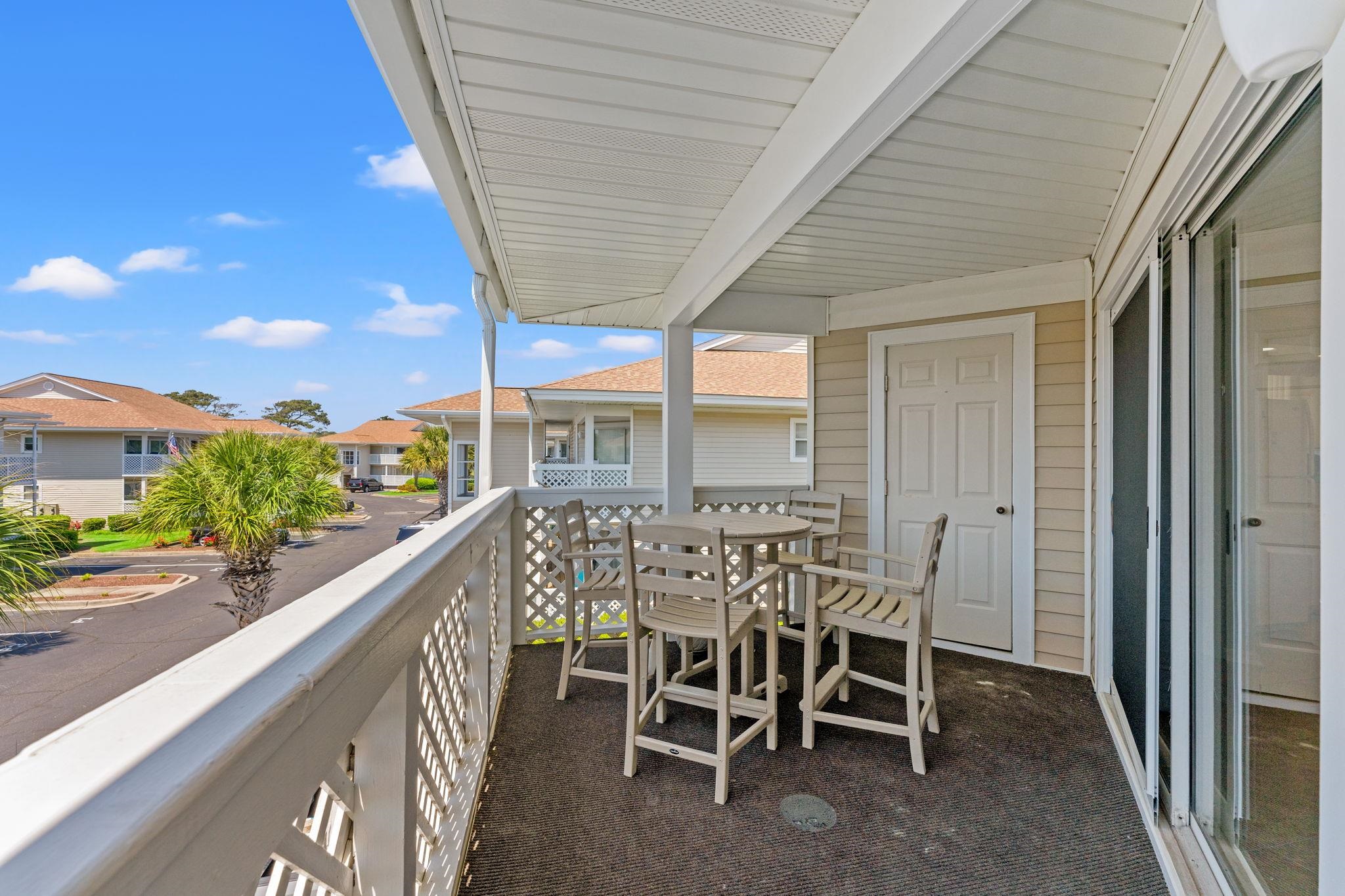 300 Shorehaven Dr. Property Photo 7
