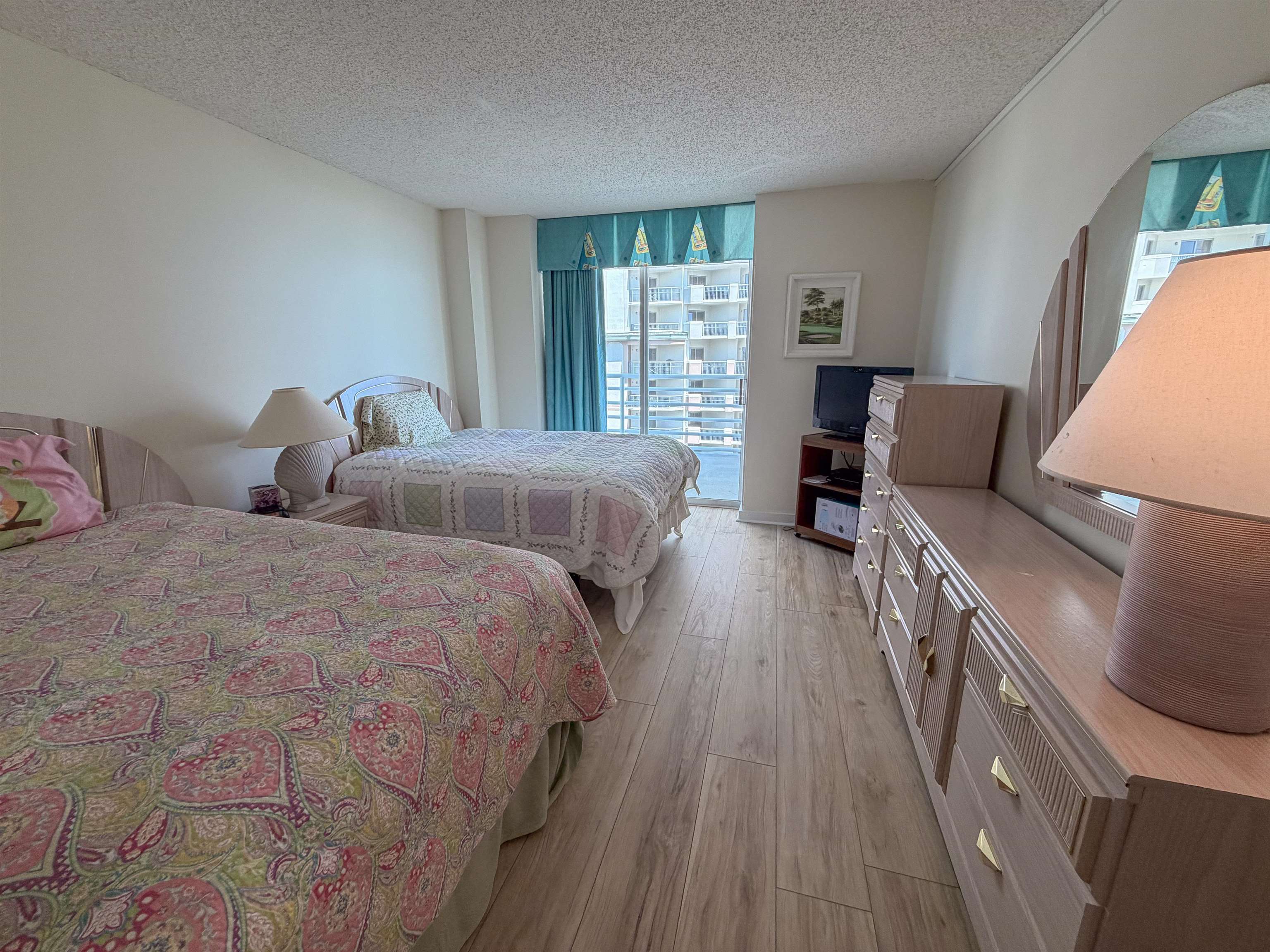 9840 Queensway Blvd. Property Photo 26