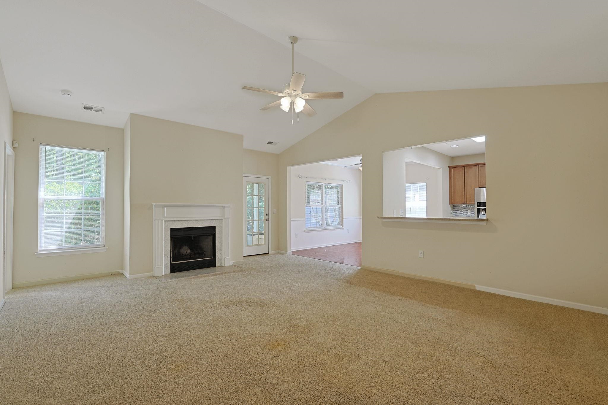 129 Rocko Dr. Property Photo 3