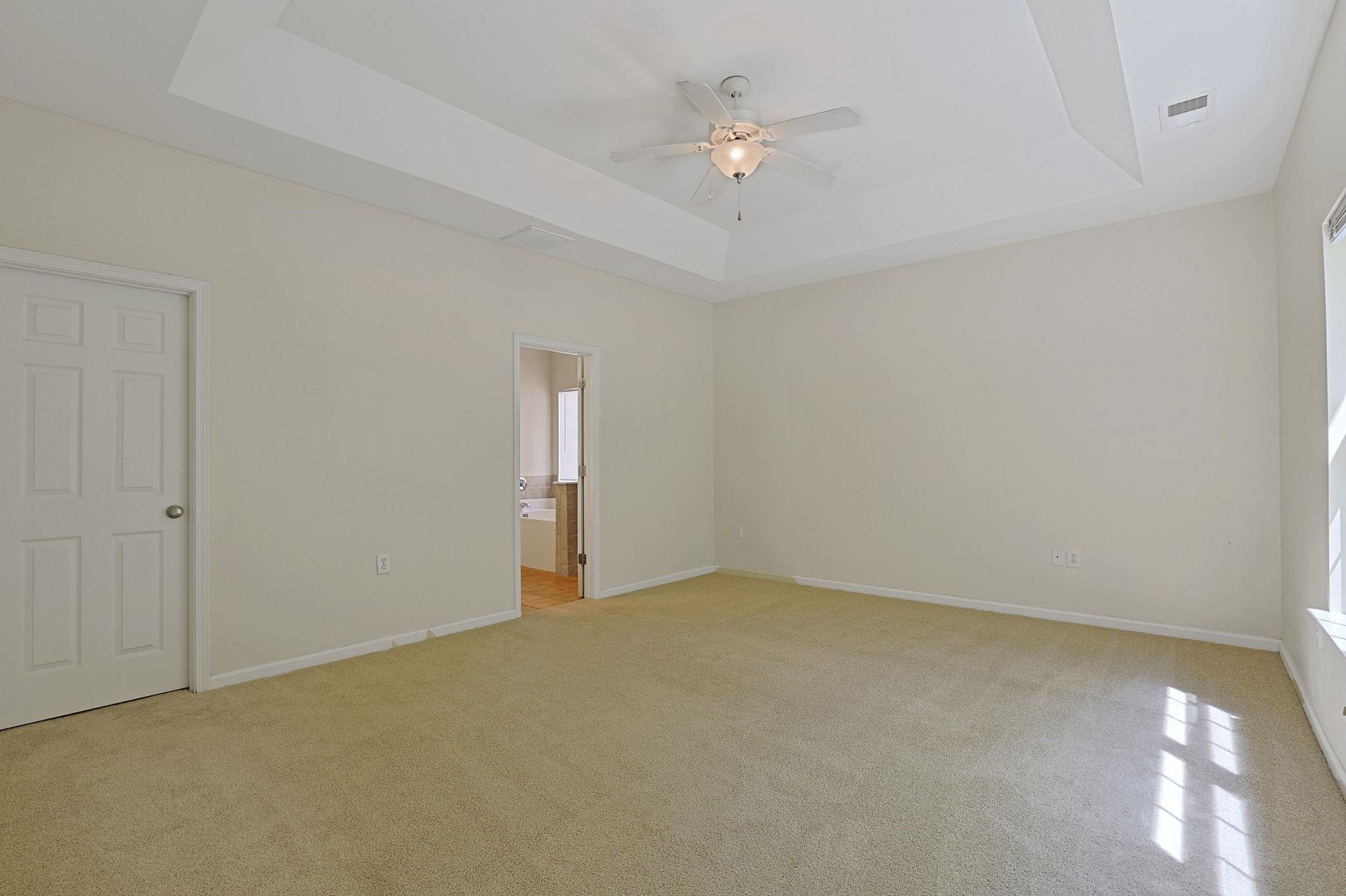 129 Rocko Dr. Property Photo 16
