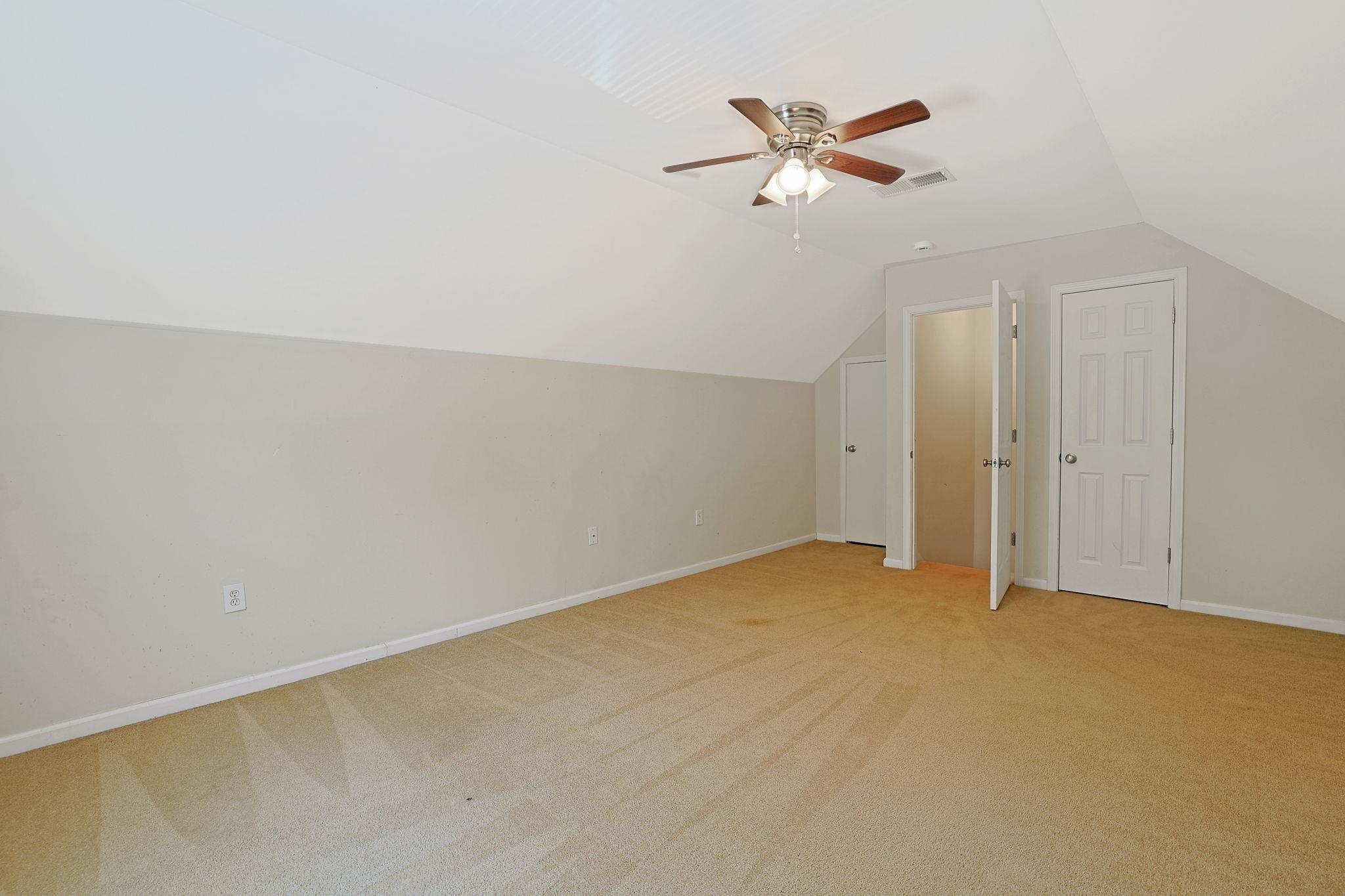 129 Rocko Dr. Property Photo 31
