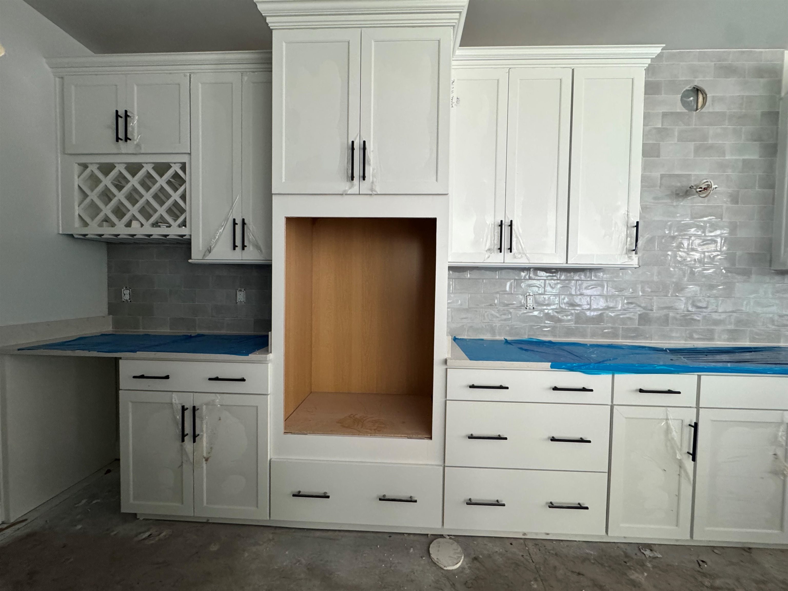 1589 Crested Iris Way Property Photo 12
