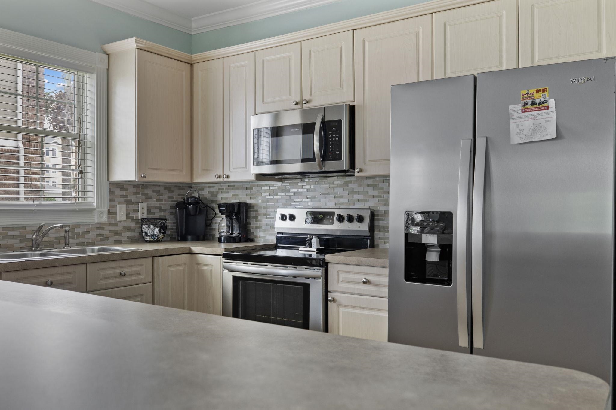 4879 Luster Leaf Circle Property Photo 5