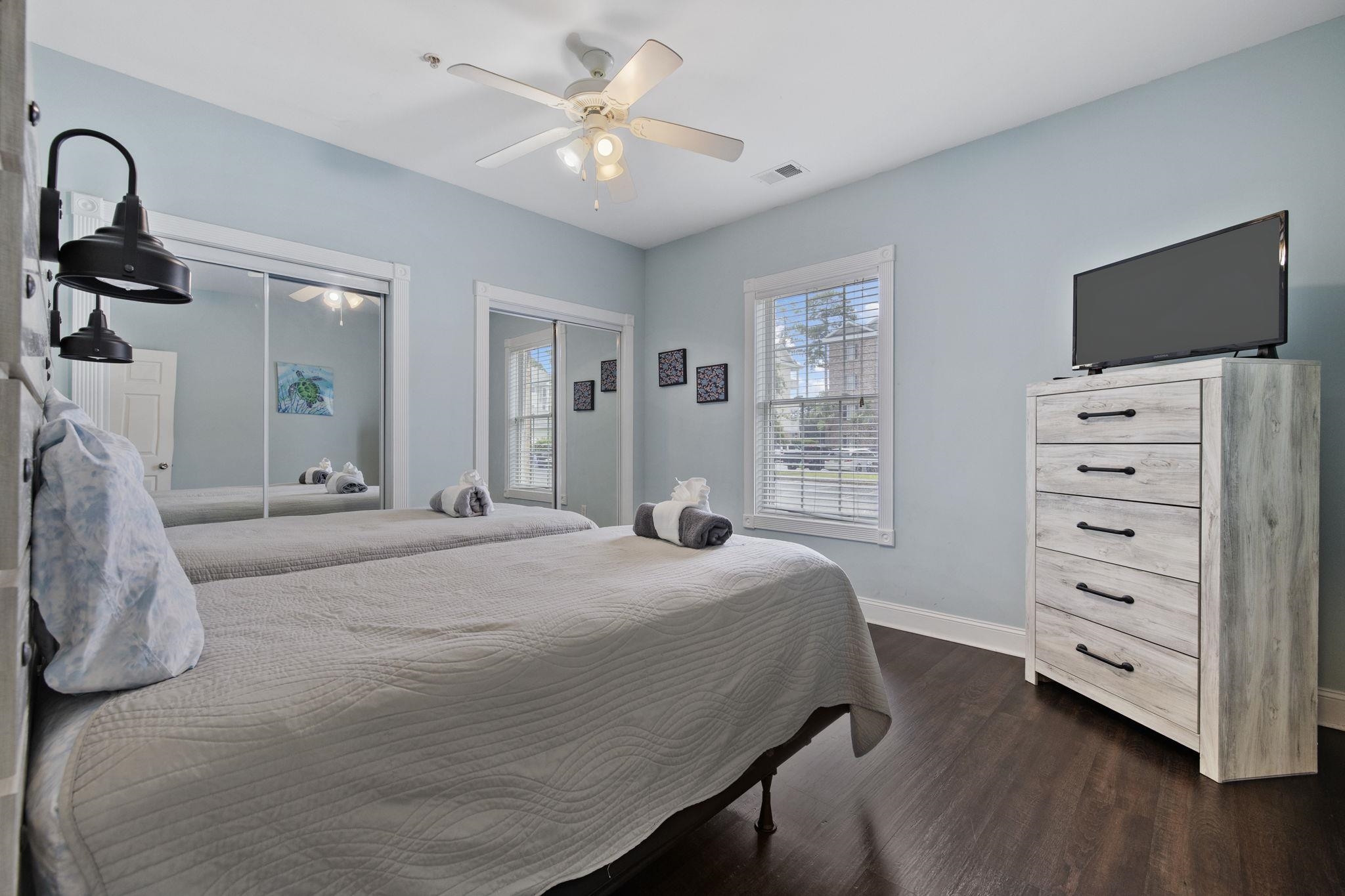 4879 Luster Leaf Circle Property Photo 14