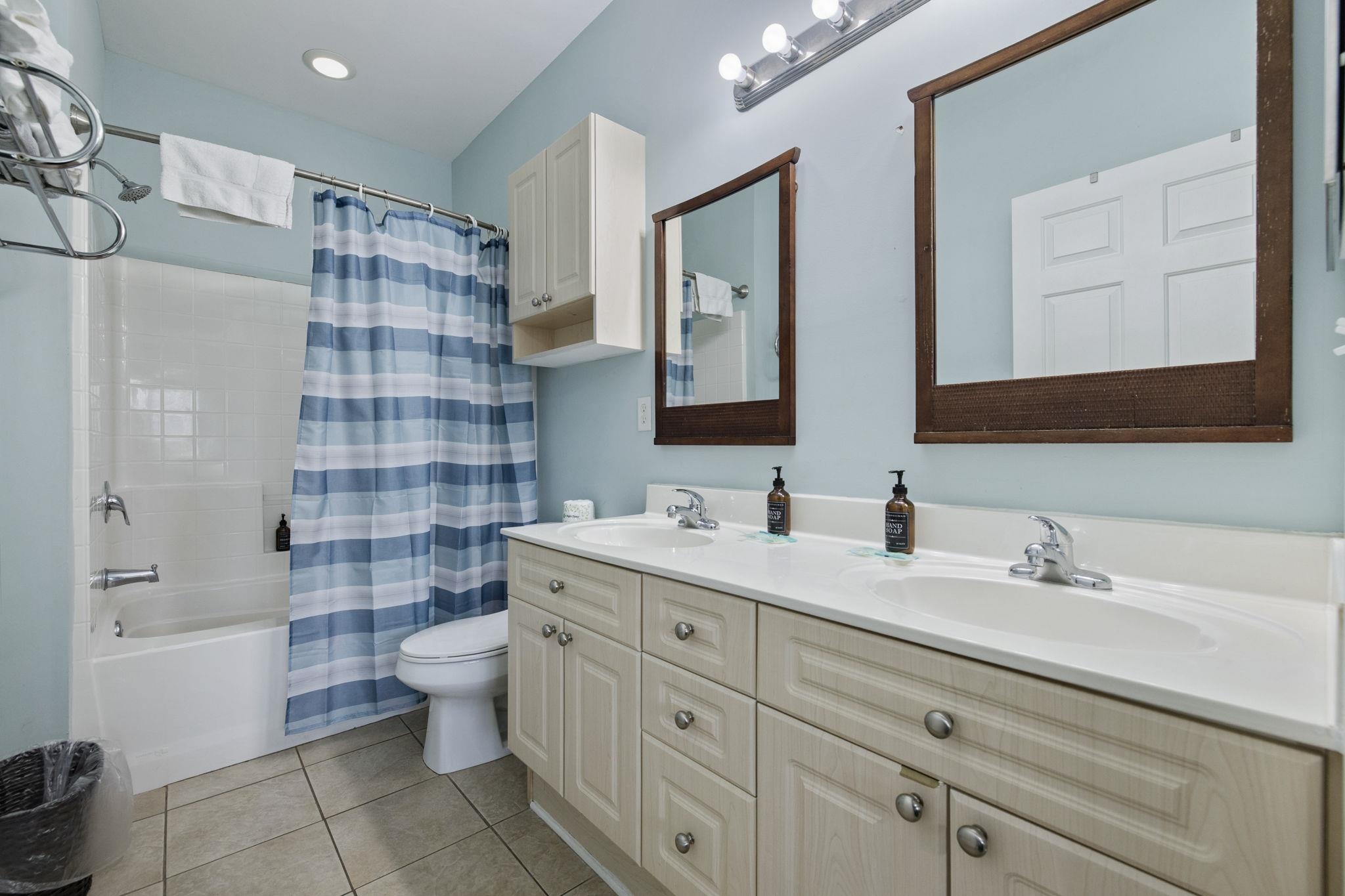 4879 Luster Leaf Circle Property Photo 21